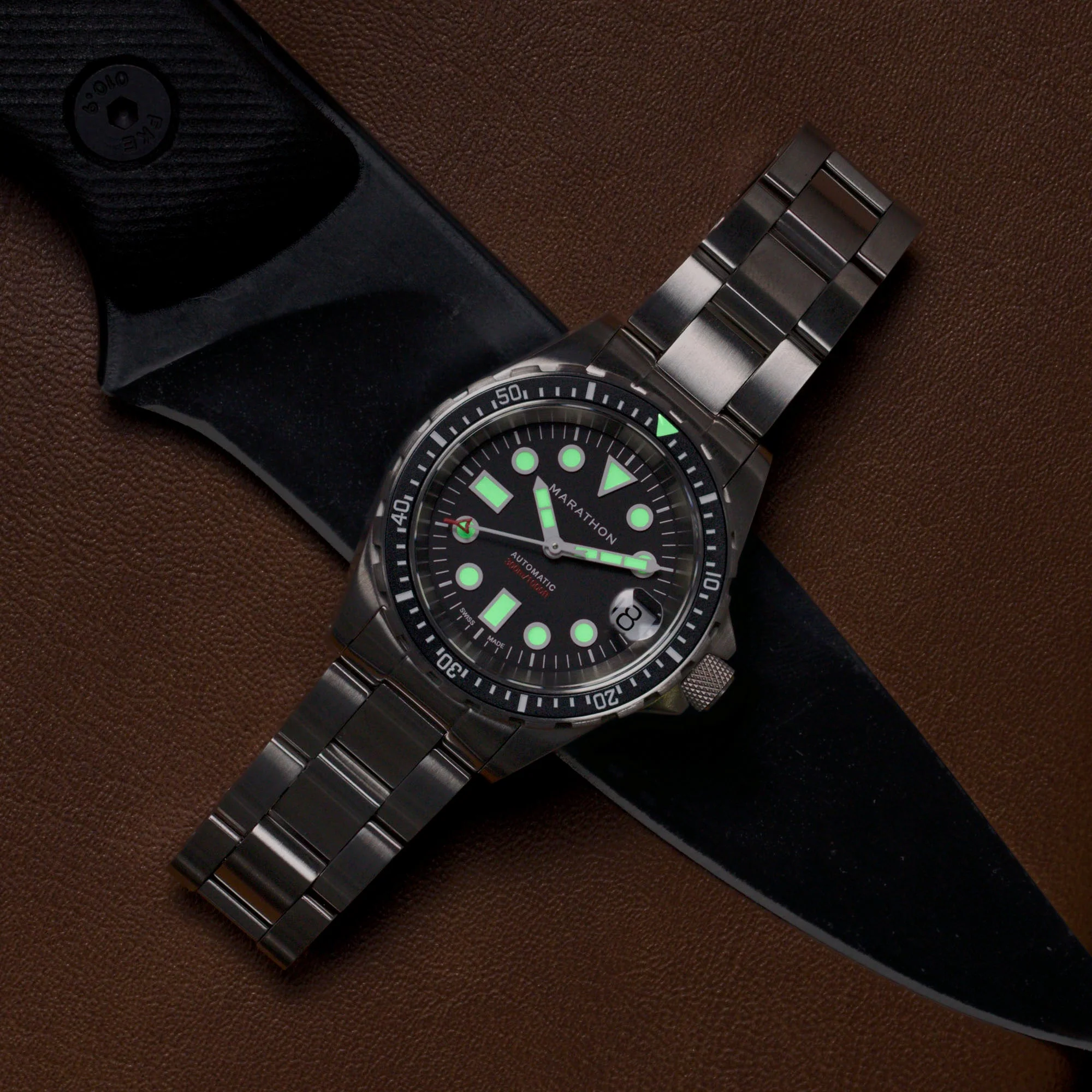 36mm OSAR-D 36mm Original SAR w/ Date with Stainless Steel Bracelet (OSAR-D) Black Dial - Image 2