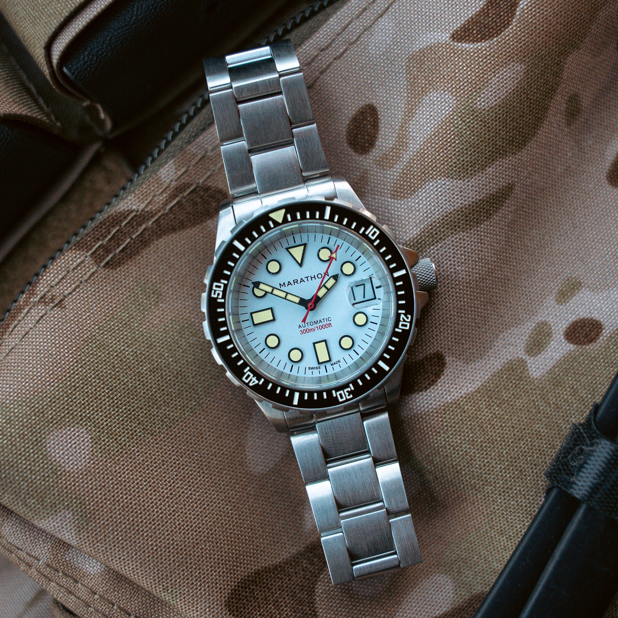 36mm OSAR-D ARCTIC EDITION 36mm Arctic Original SAR w/ Date with Stainless Steel Bracelet (OSAR-D) White Dial - Image 2