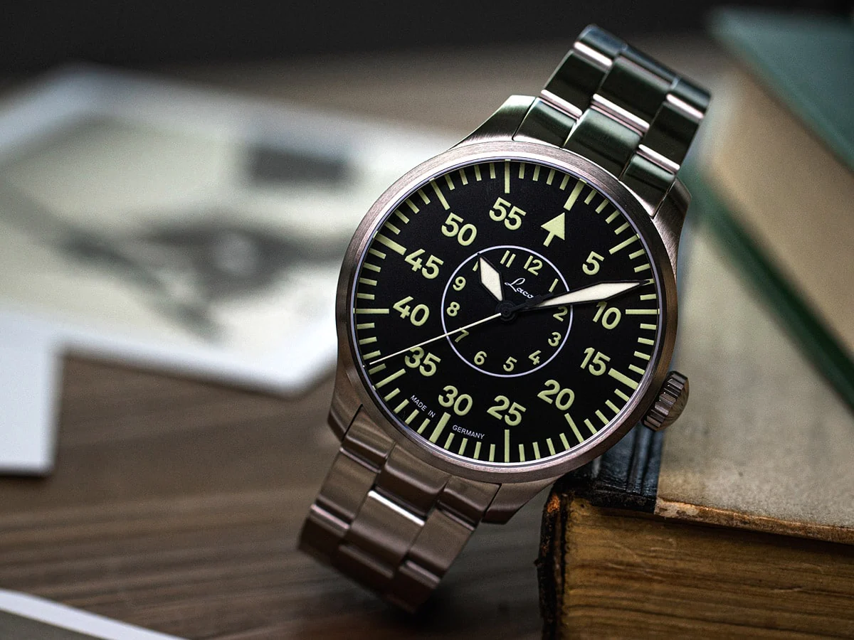 Aachen 39mm Automatic / Bracelet | Black Dial - Image 3