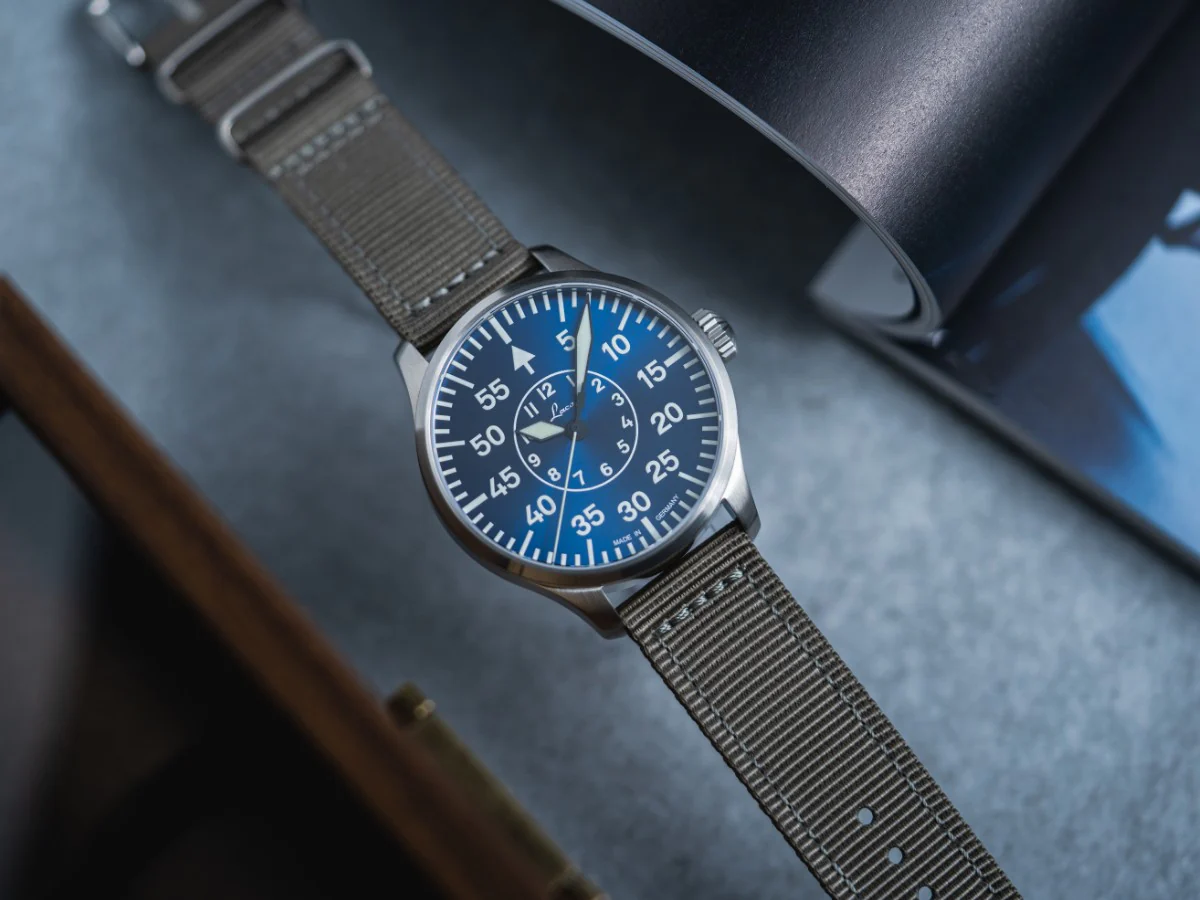 Aachen Blaue Stunde 39 nylon bracelet | Blue Dial - Image 2