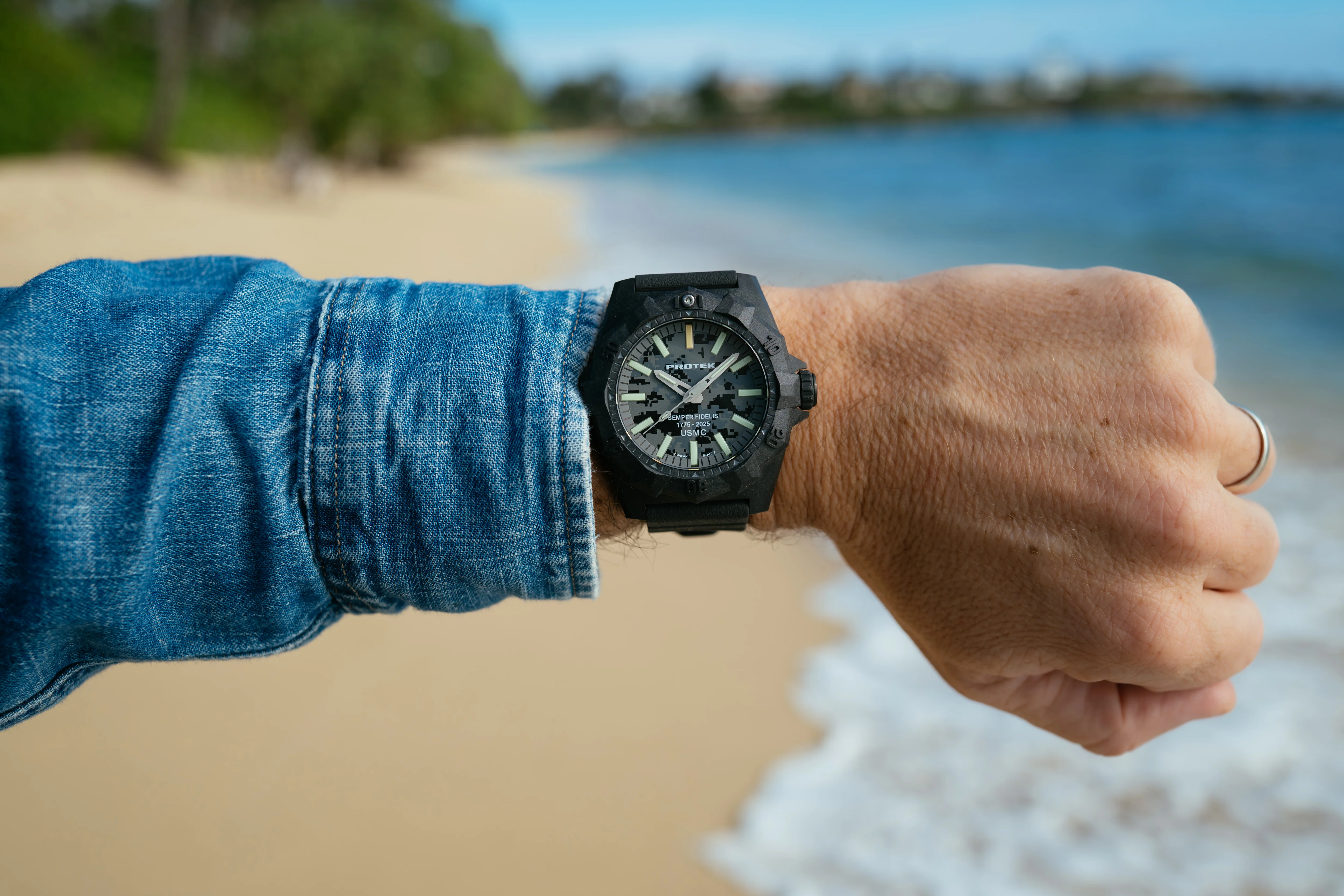 AGGRESSOR 4100 DIVE SEMPER FIDELIS SERIES Carbon/Gray MARPAT Camo/Charcoal | Gray Camo Dial - Image 5
