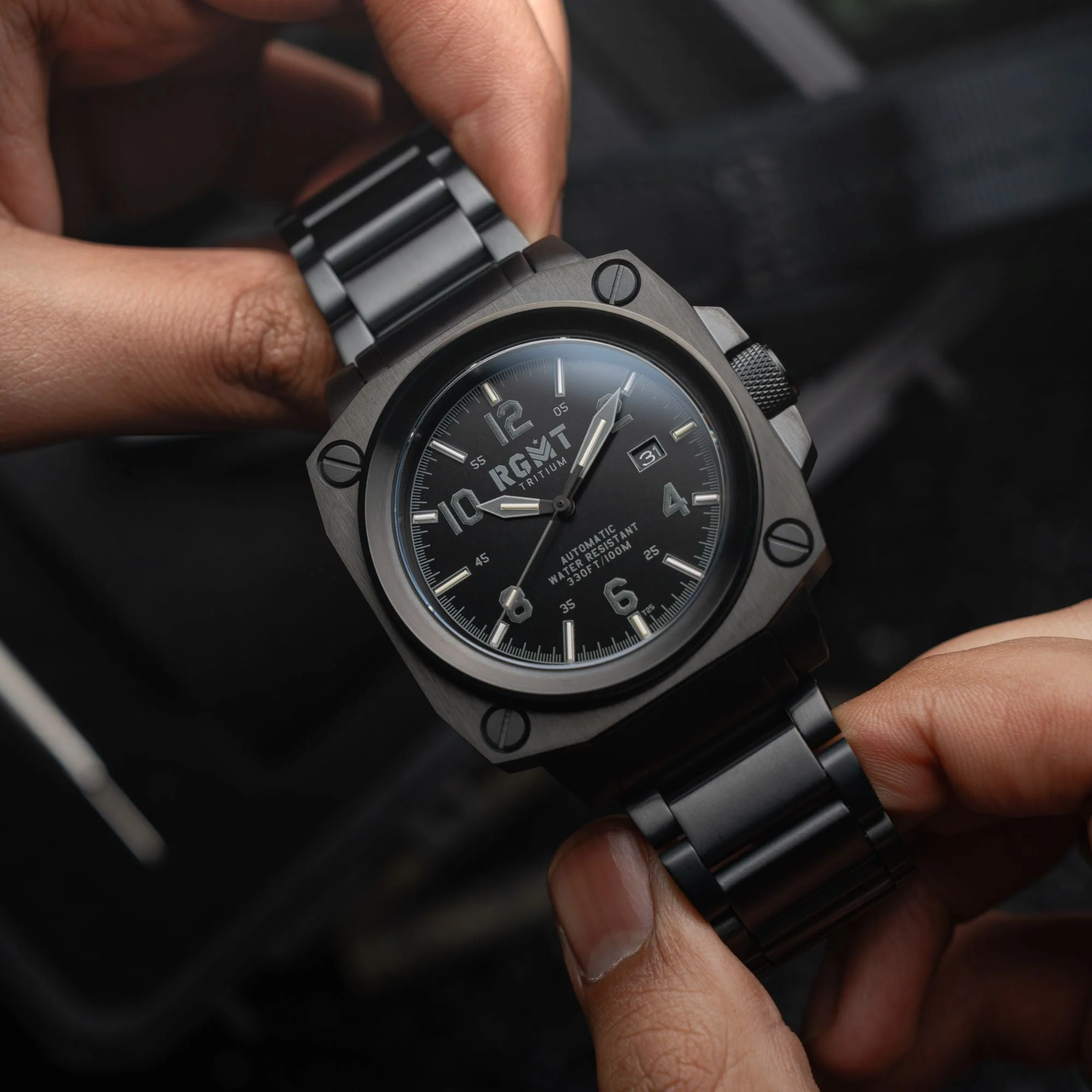 Altimeter Tritium Automatic Black /Stainless Steel | Black Dial - Image 4