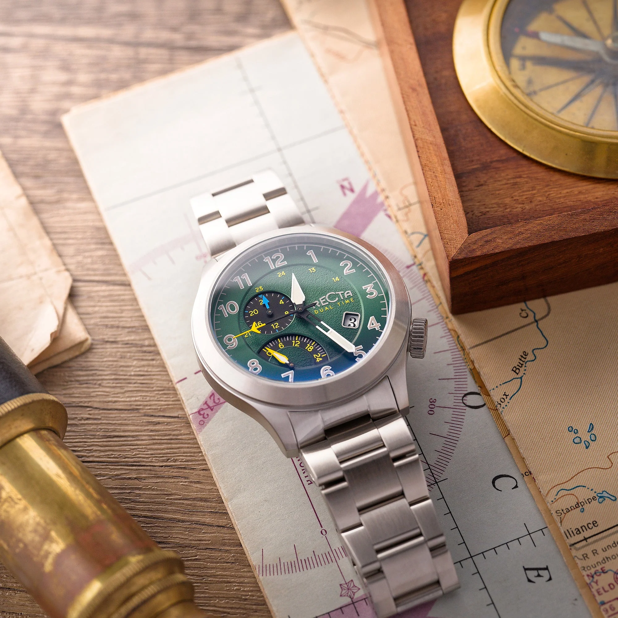 Altitude Japan Quartz Green / Stainless Steel |  Dial - Image 3