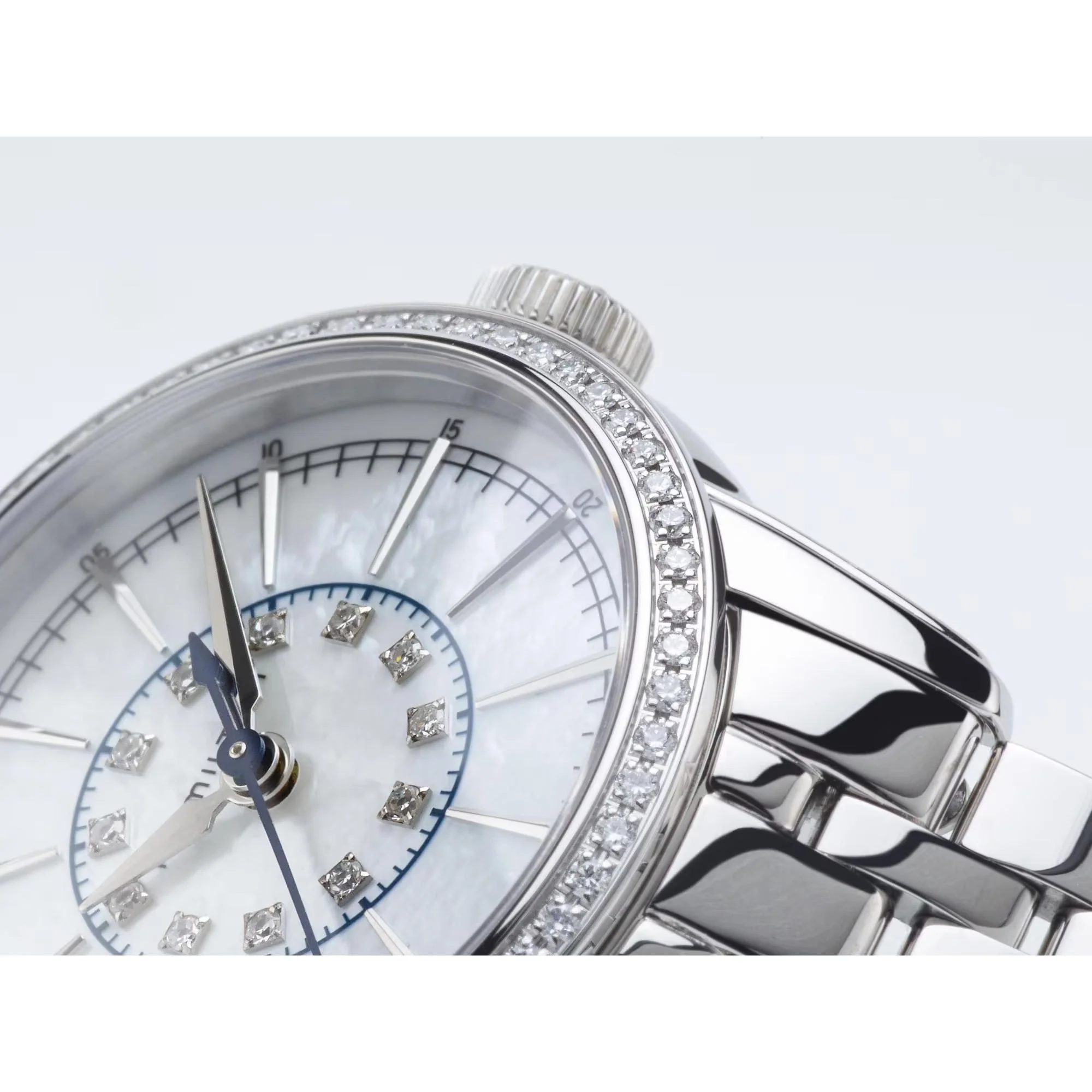 American Classic Silver/SS Mother of Pearl Dial - Image 3