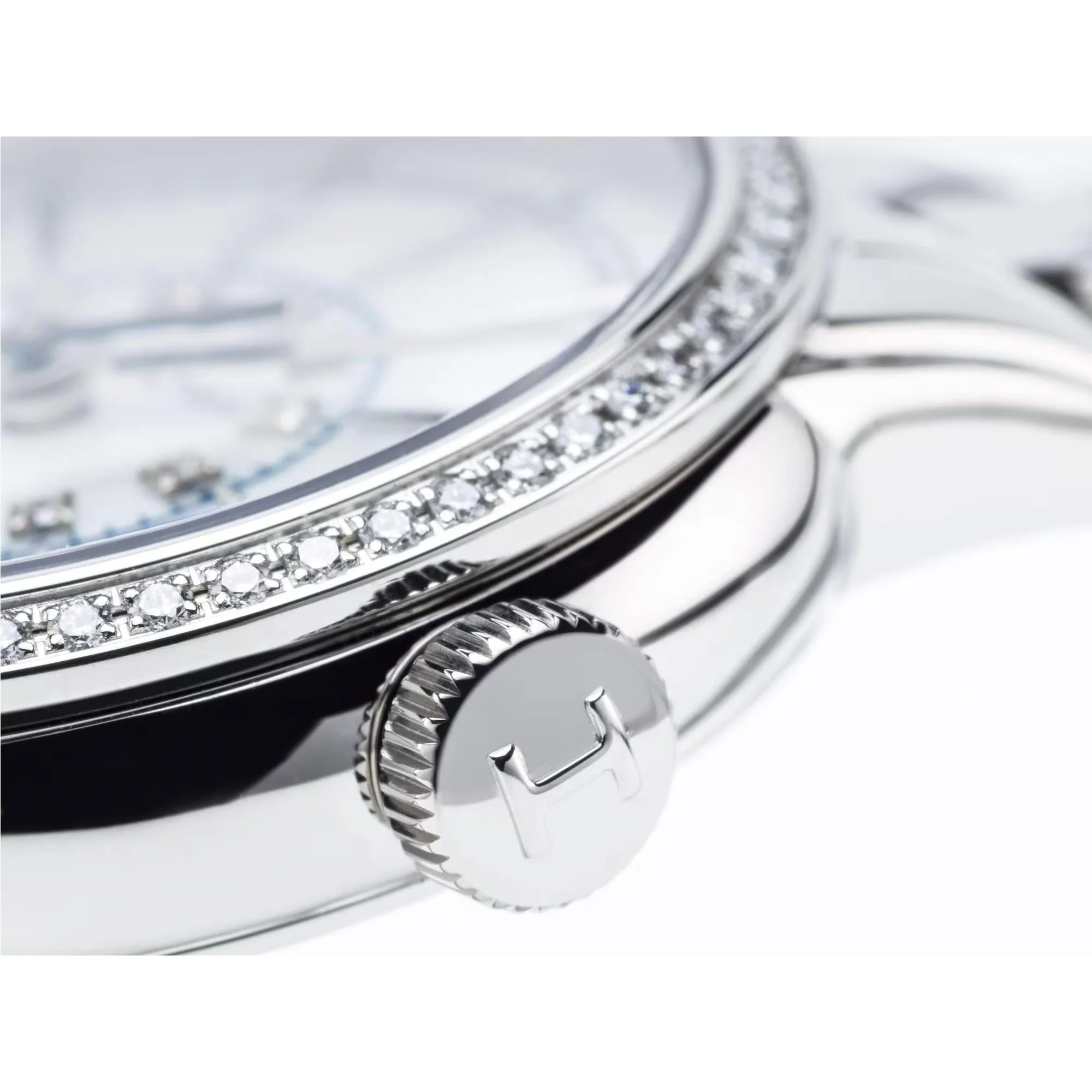American Classic Silver/SS Mother of Pearl Dial - Image 4