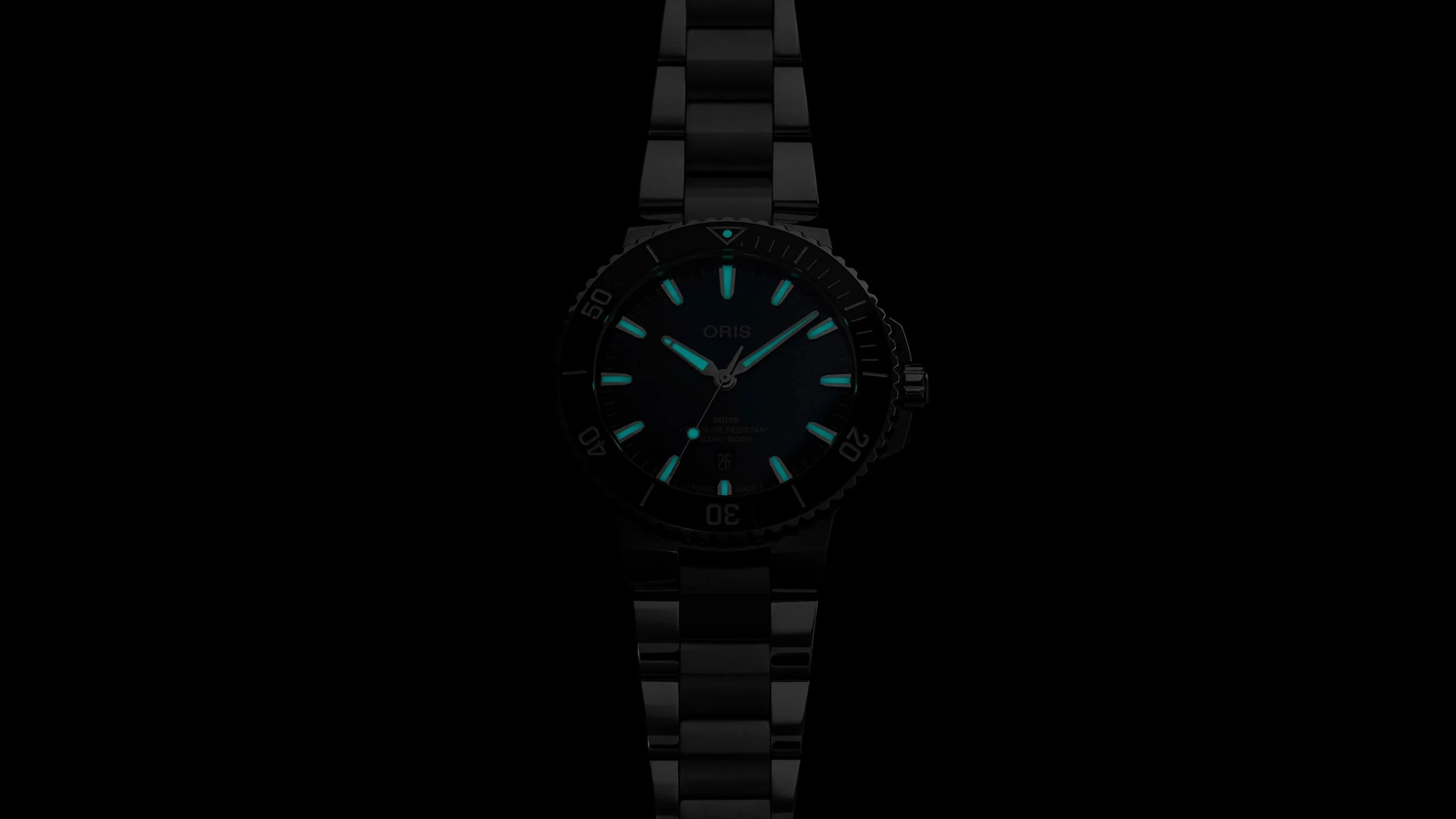 Aquis Date 43.5mm | Blue Dial - Image 6