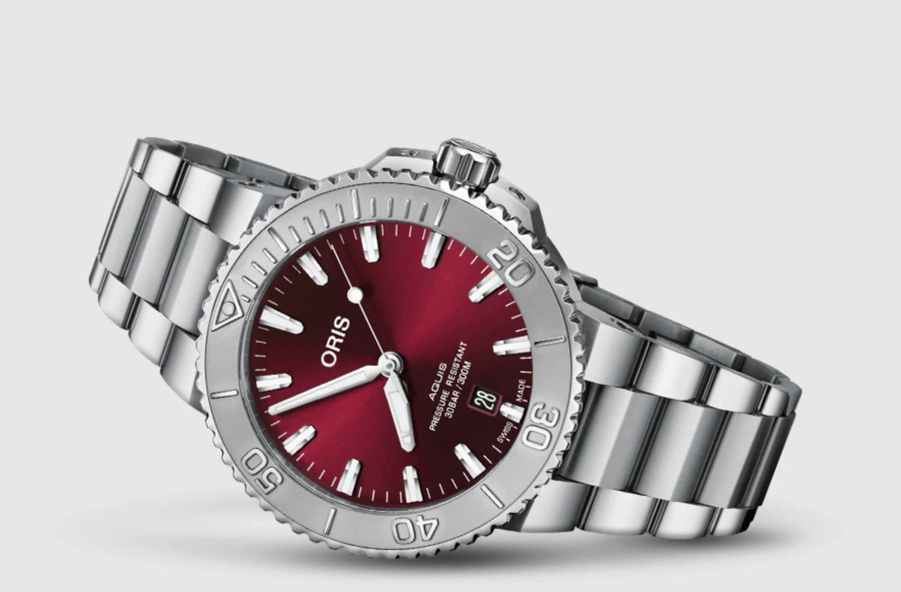 Aquis Date Relief 43.5mm Red Dial | Red Dial - Image 2