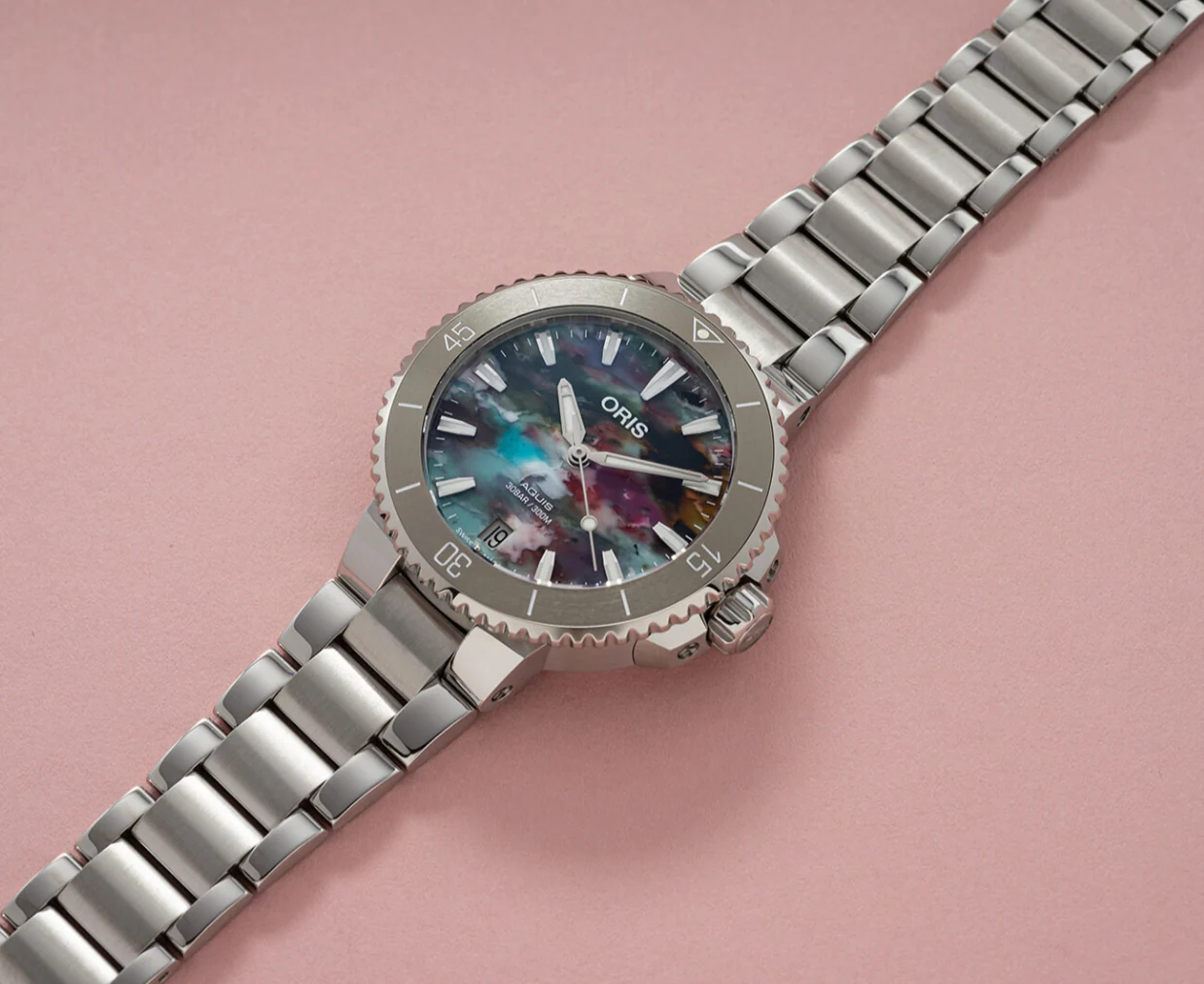 Aquis Date Upcycle 41.5mm | Multi-colored Dial - Image 2