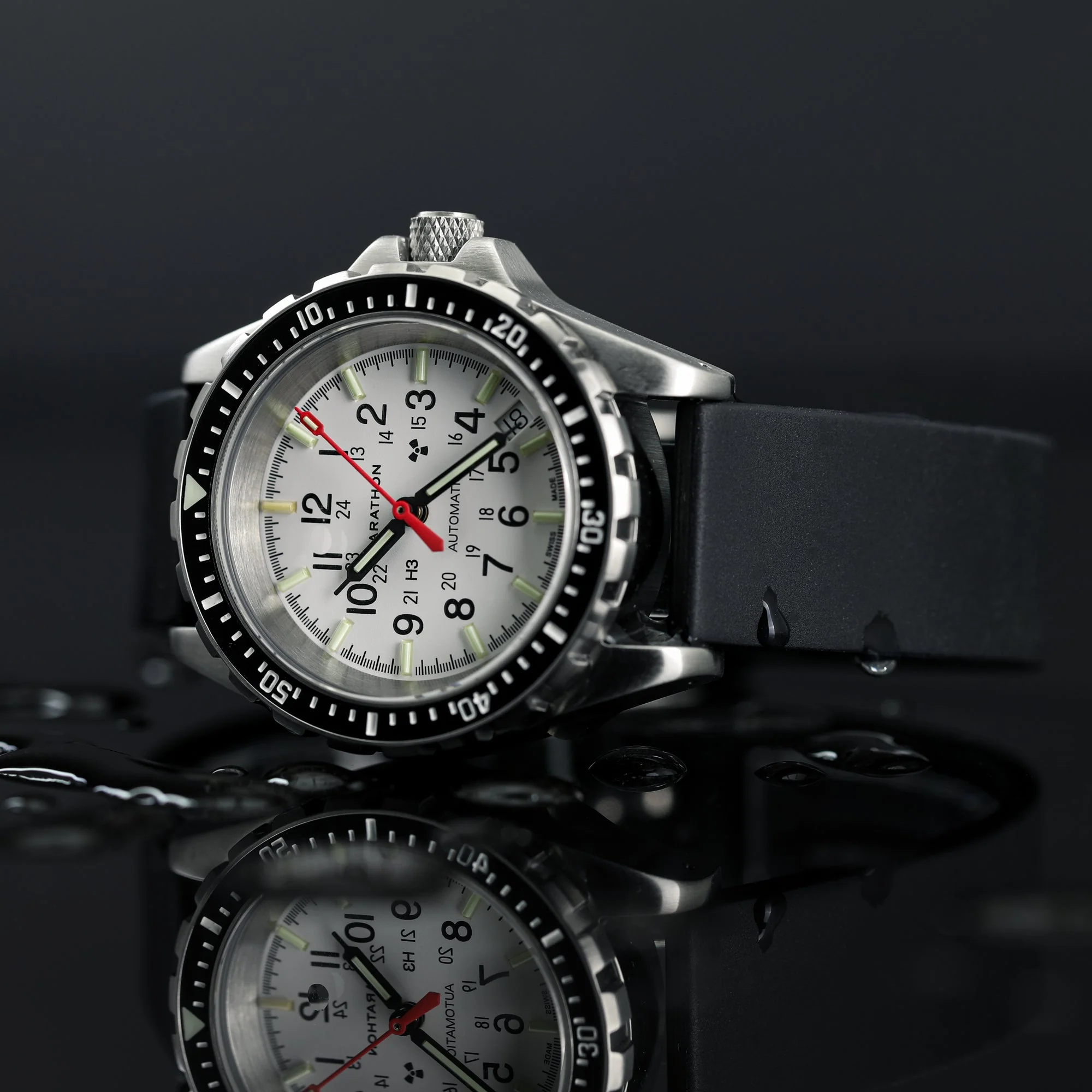 Divers Auto Medium Search and Rescue White NGM/Rubber | Arctic White Dial - Image 9