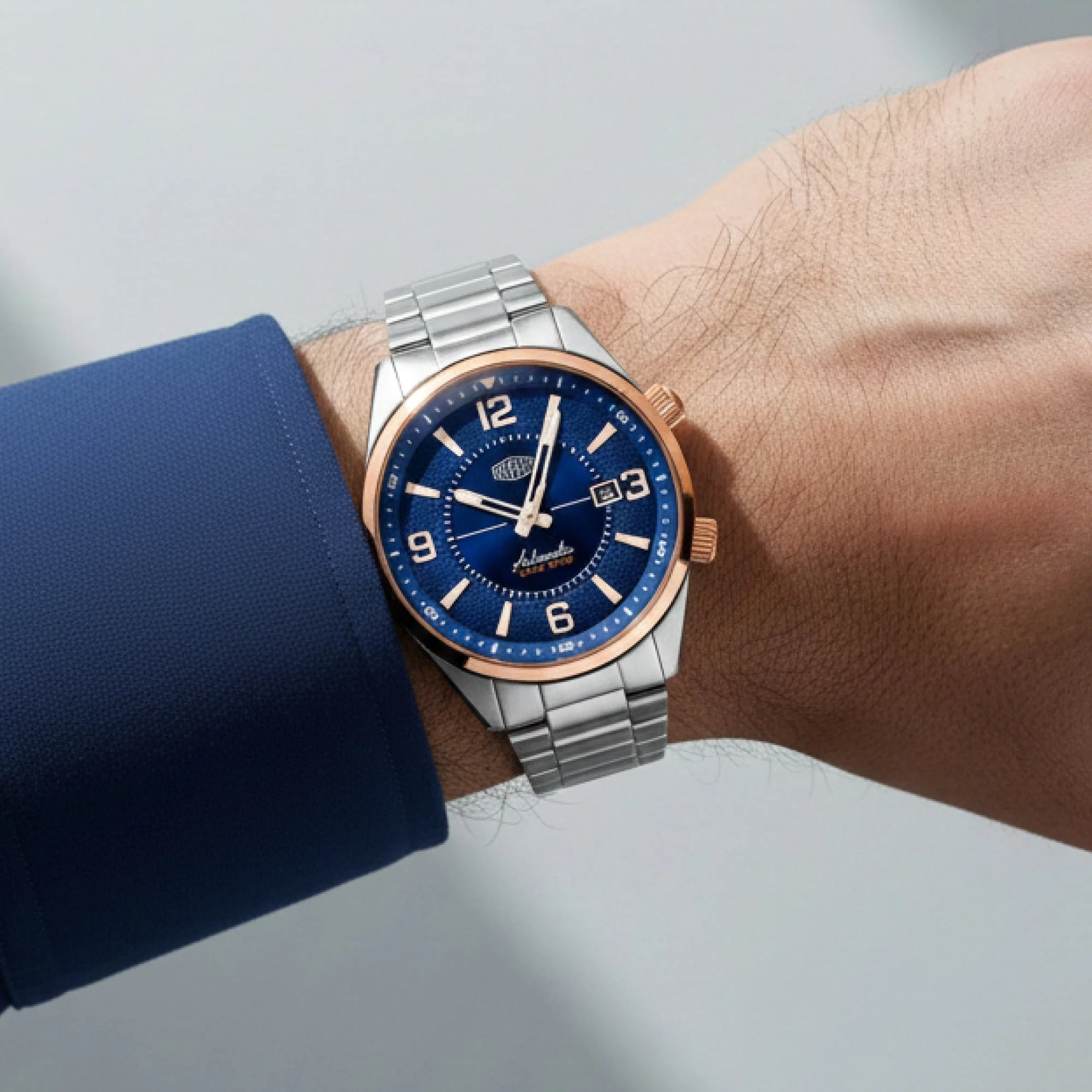 Ascensus Automatic Blue / Stainless Steel | Blue Dial - Image 2