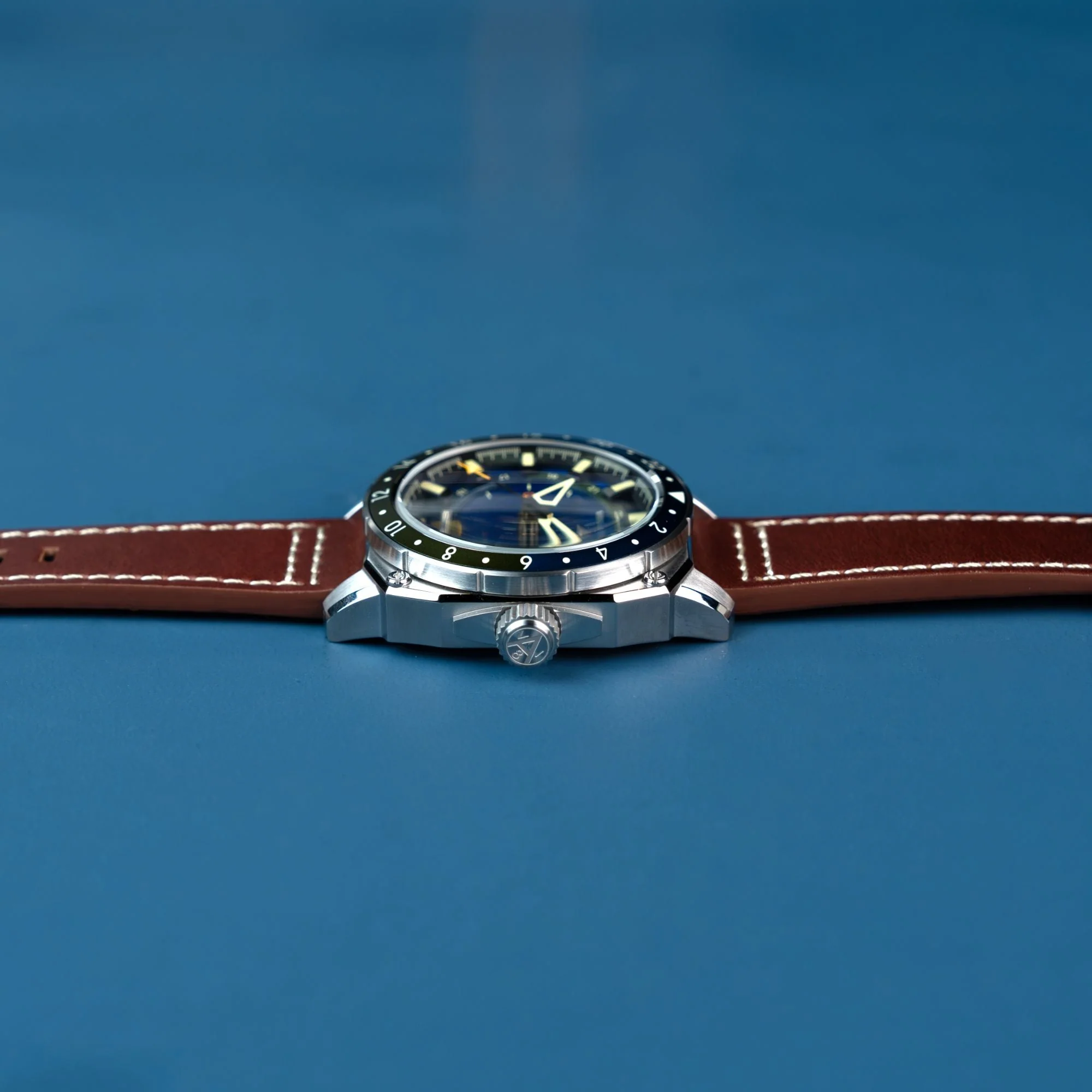 Atlas Blue / Brown | Blue Dial - Image 3