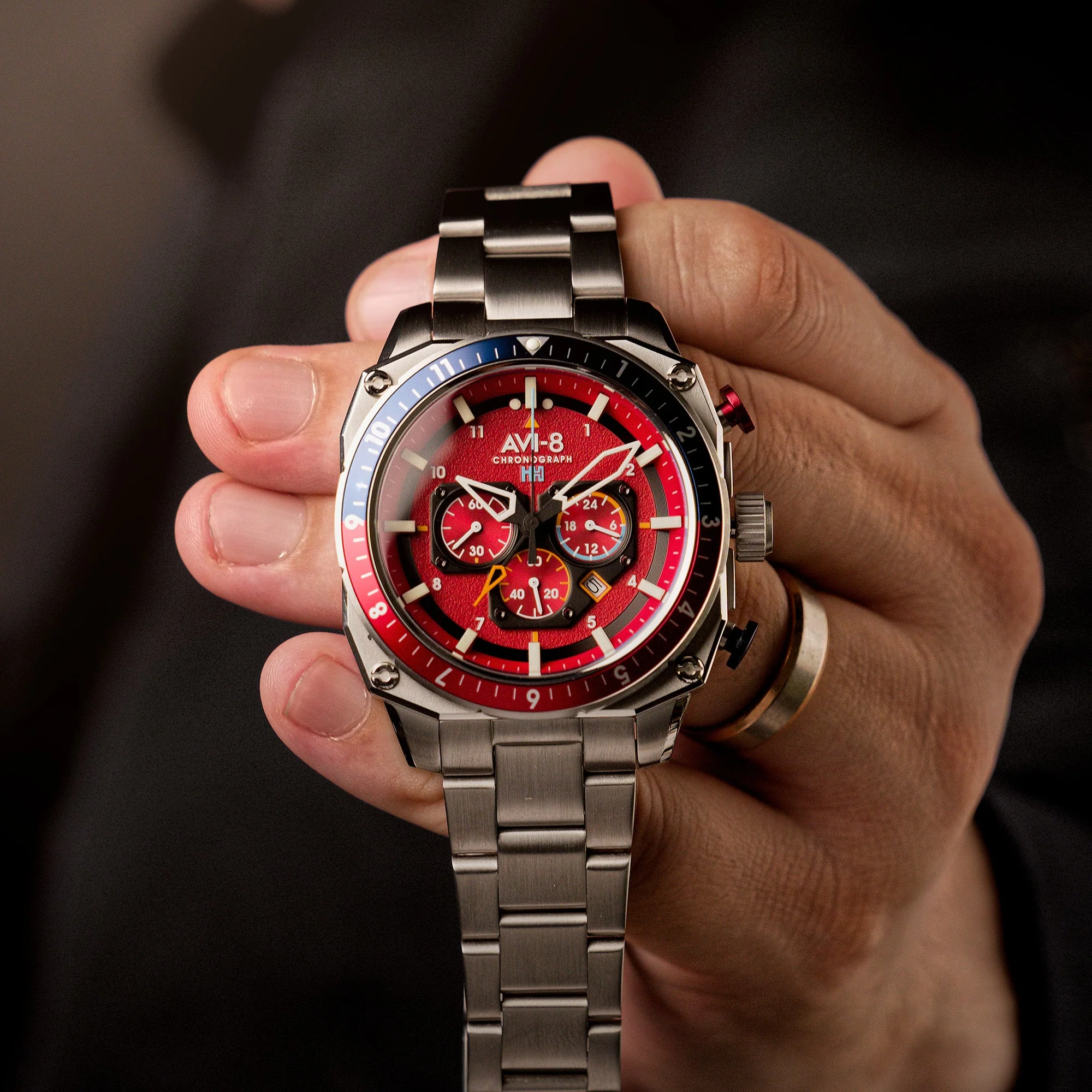 ATLAS DUAL TIME CHRONOGRAPH RED / STAINLESS STEEL | Red Dial - Image 4