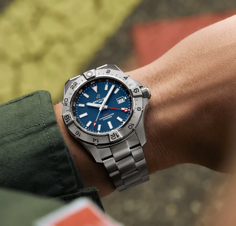 Avenger Automatic GMT 44mm / Blue | Blue Dial - Image 5