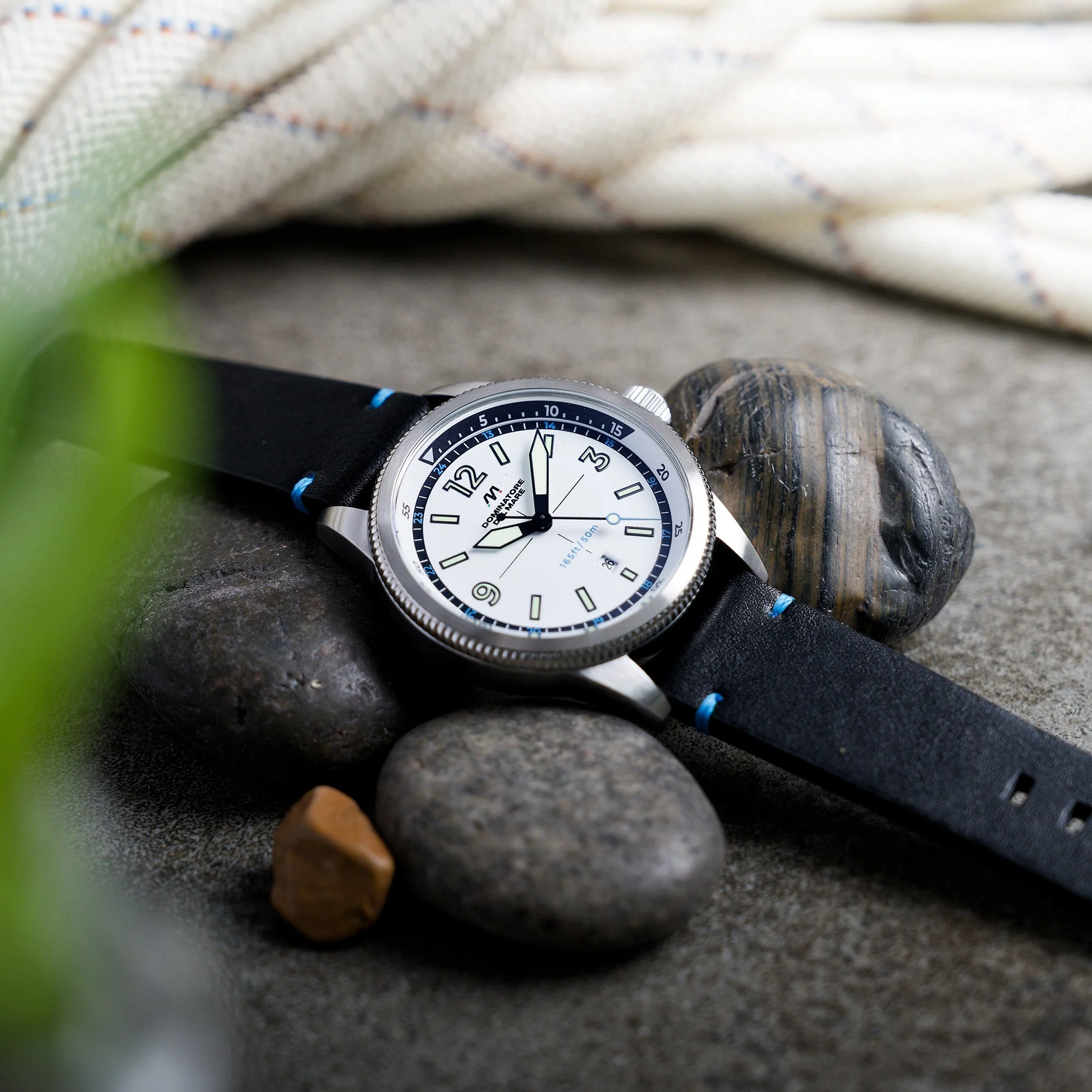 Aviatore Japan Quartz White / Leather | White Dial - Image 2