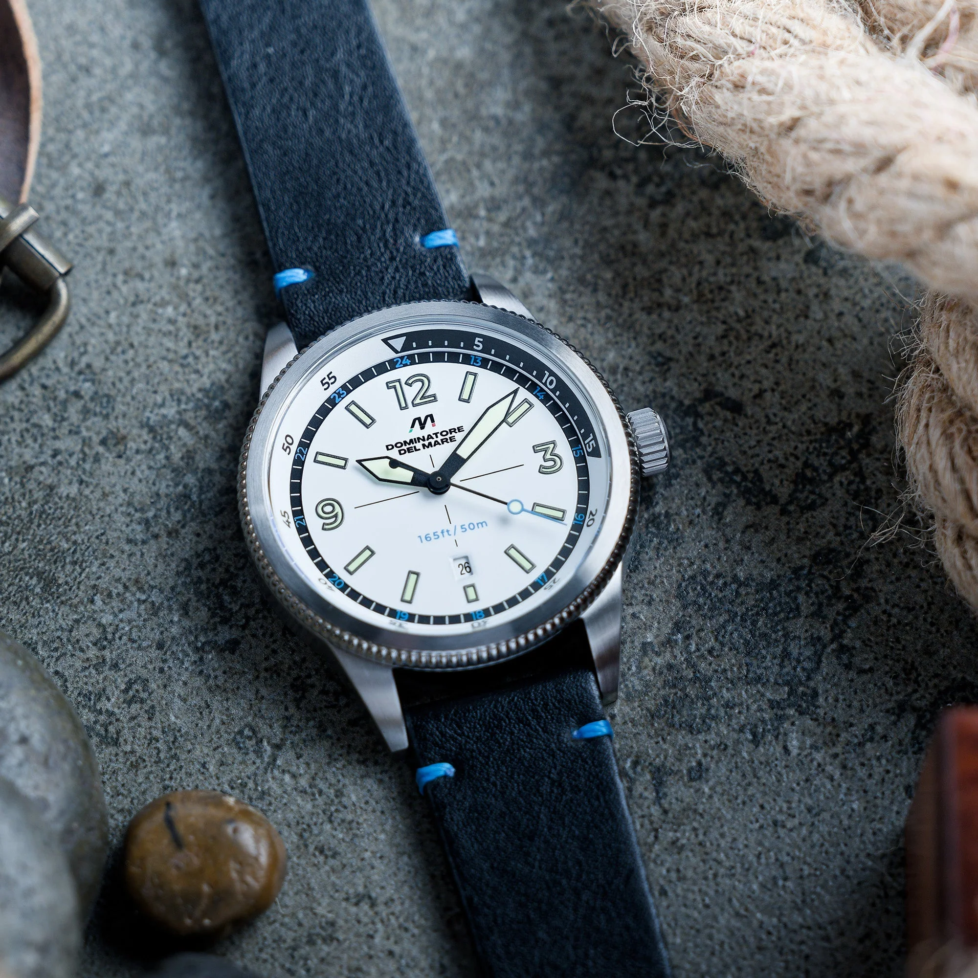 Aviatore Japan Quartz White / Leather | White Dial - Image 3