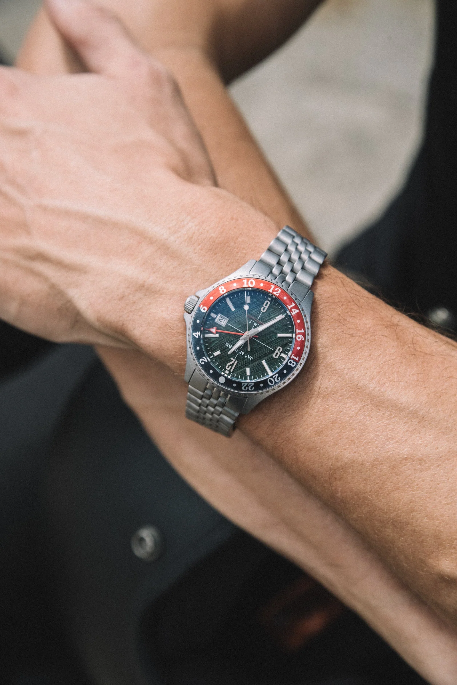 Baja GMT GREEN / STAINLESS STEEL | Green Dial - Image 3