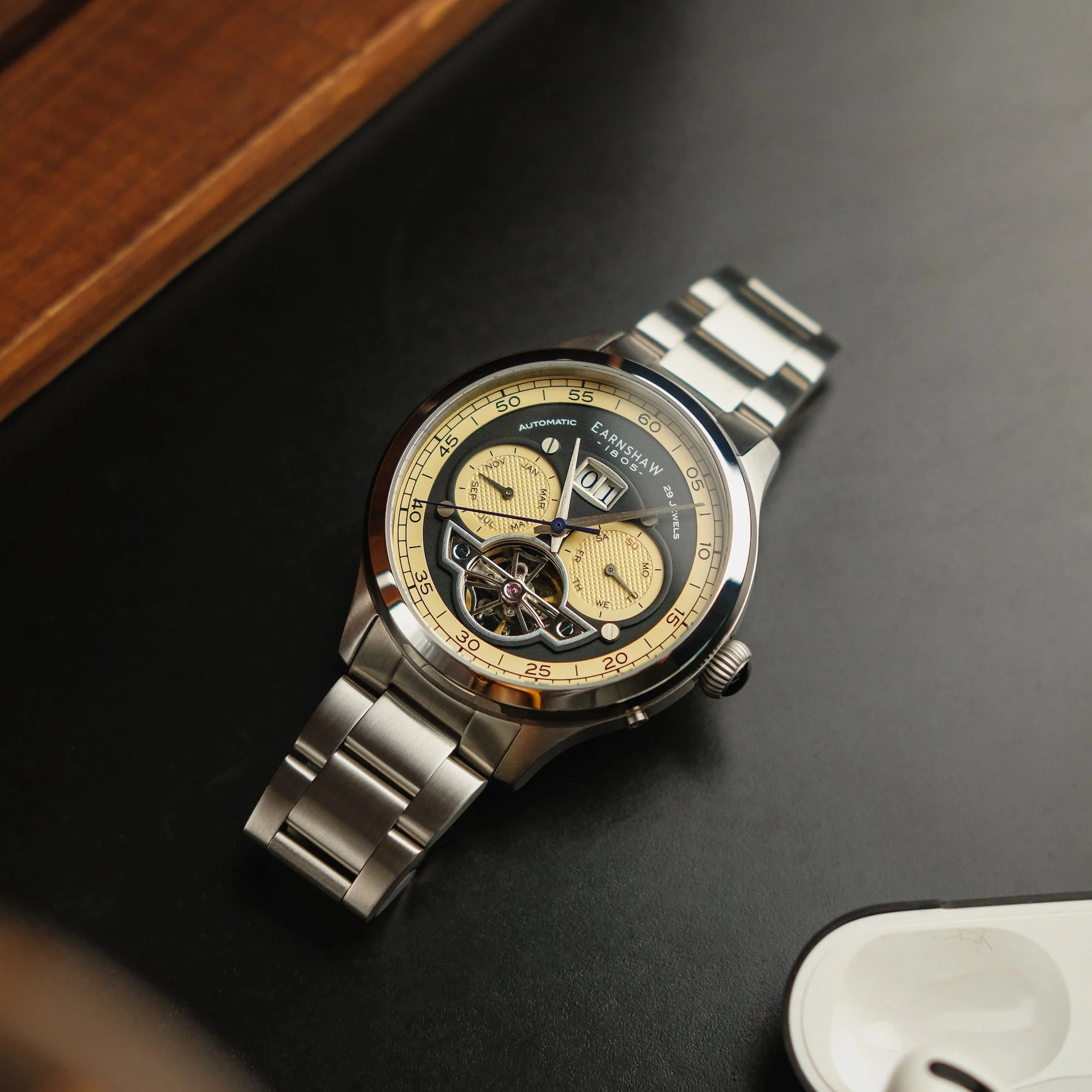 Baron Grand Date Calendar Open Heart Automatic Black / Stainless Steel | Black Dial - Image 3