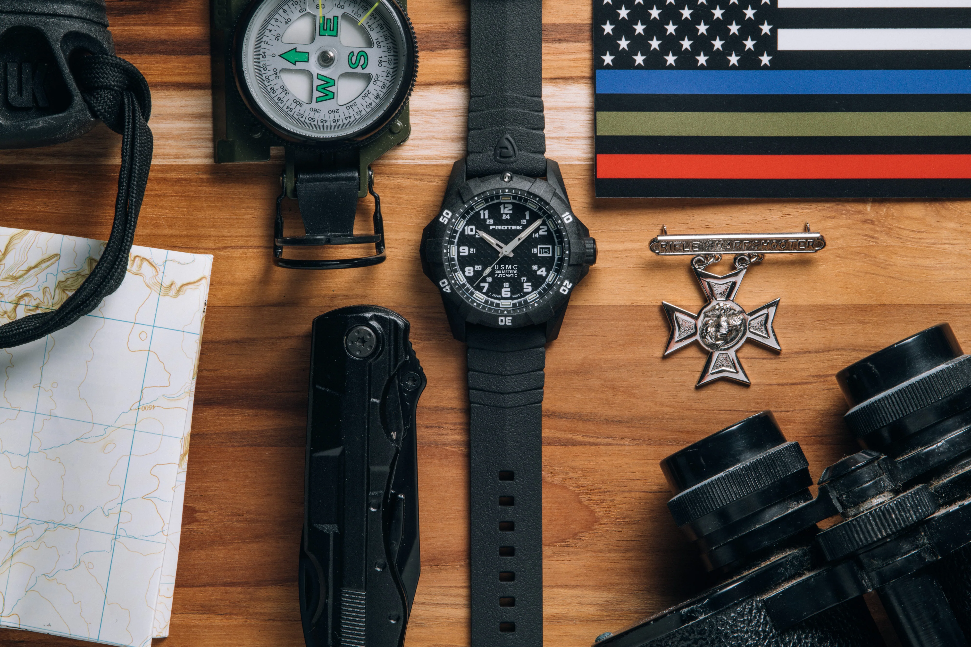 CARBON COMPOSITE USMC  AUTOMATIC DIVE 1210 SERIES CARBON CASE/BLACK DIAL/BLACK STRAP | Black Dial - Image 6