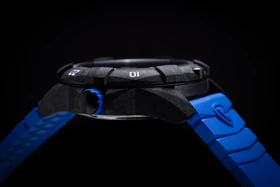 Carbon Dive CARBON CASE/BLACK&BLUE DIAL/BLACK STRAP | Black Dial - Image 4