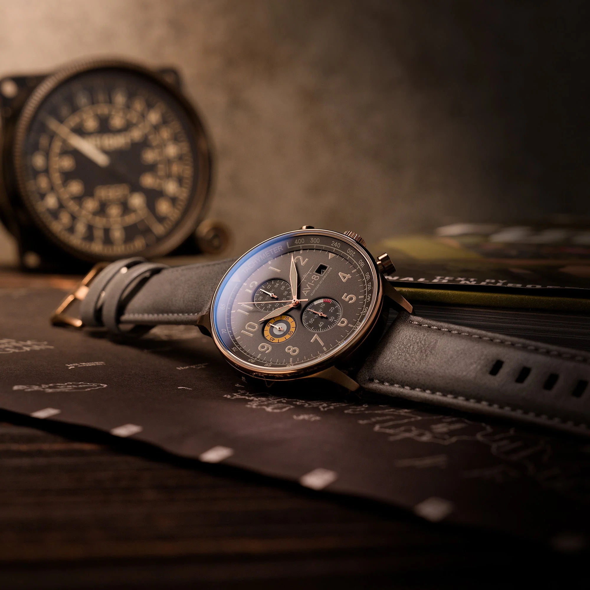 Classic Chronograph GREY / LEATHER | Grey Dial - Image 2