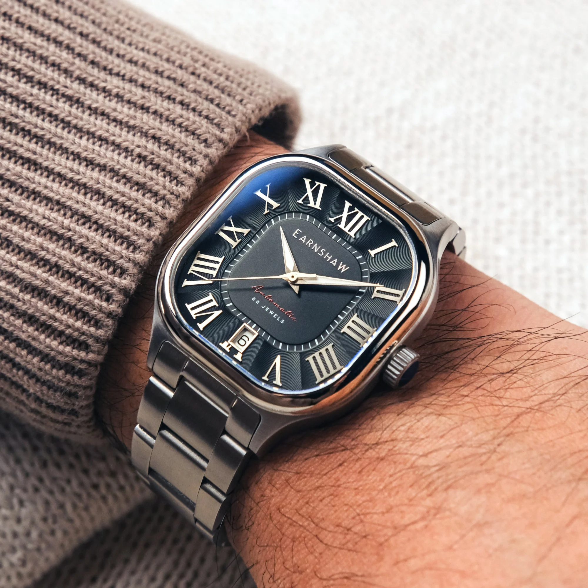Coussin Automatic Black / Stainless Steel | Black Dial - Image 2