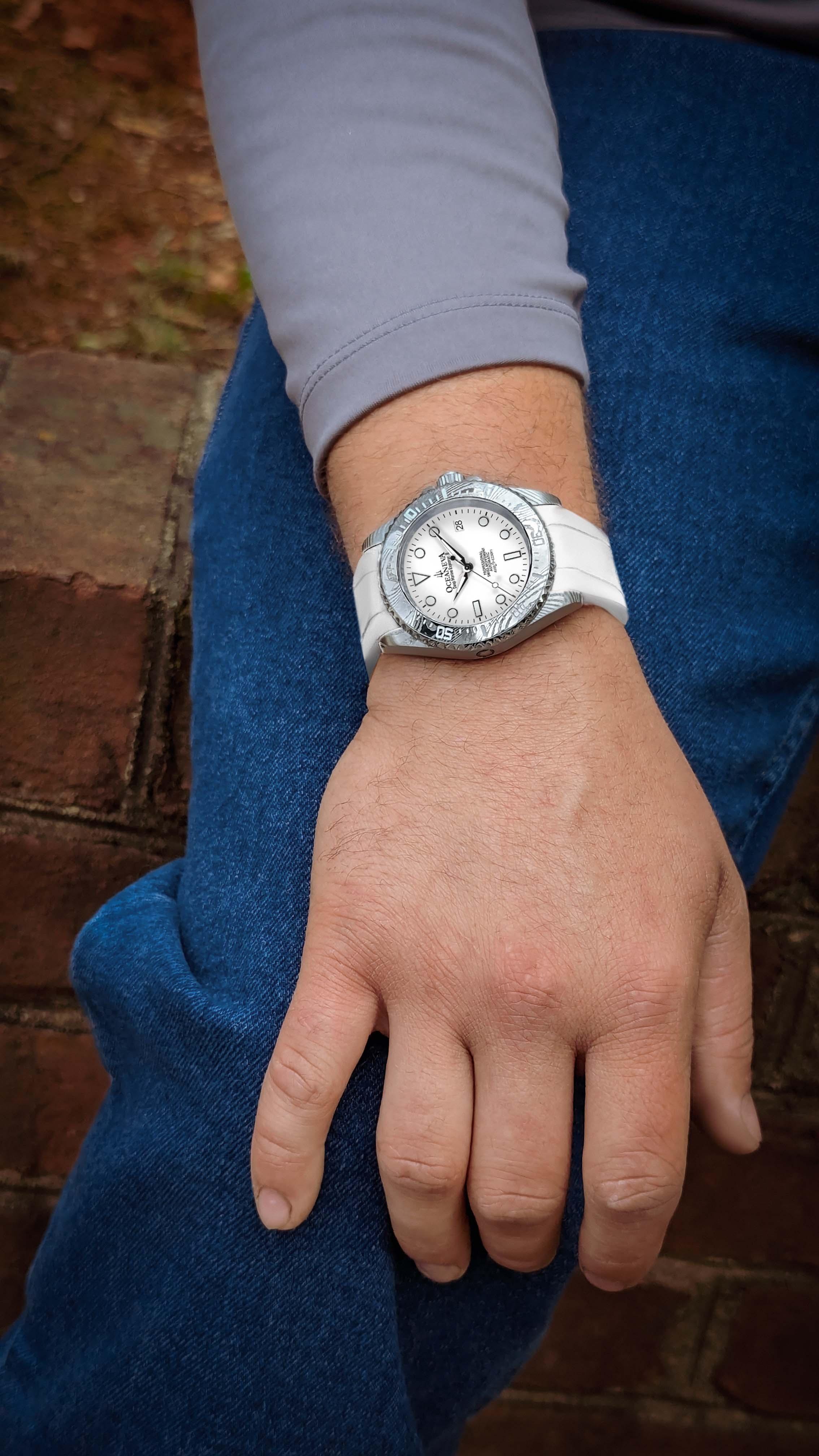 Oceaneva Damascus Swiss Automatic SW200 Deep Marine Explorer II (Damascus/White Dial) - Image 5