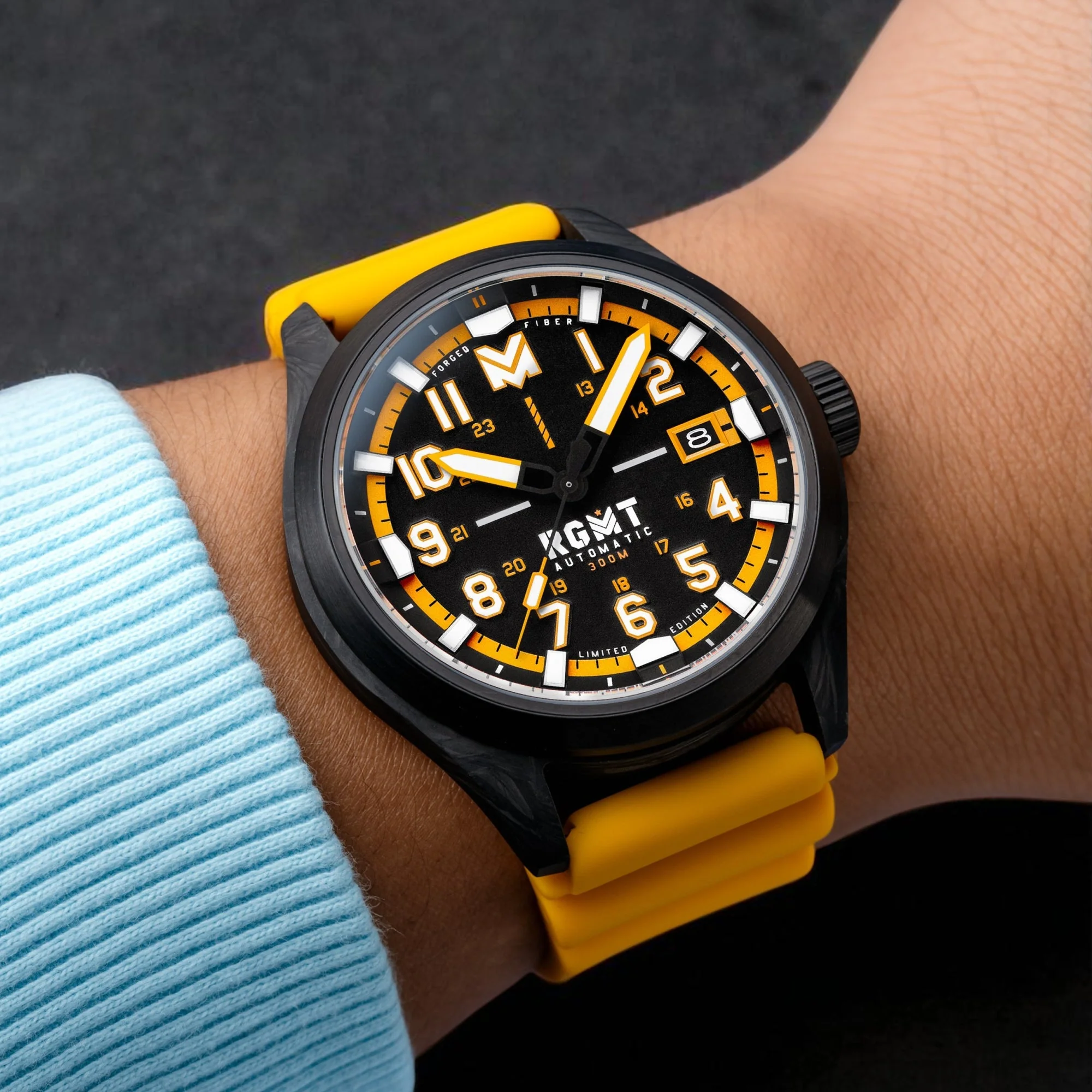 Defender Automatic Limited Edition Black / Silicone | Black Dial - Image 2