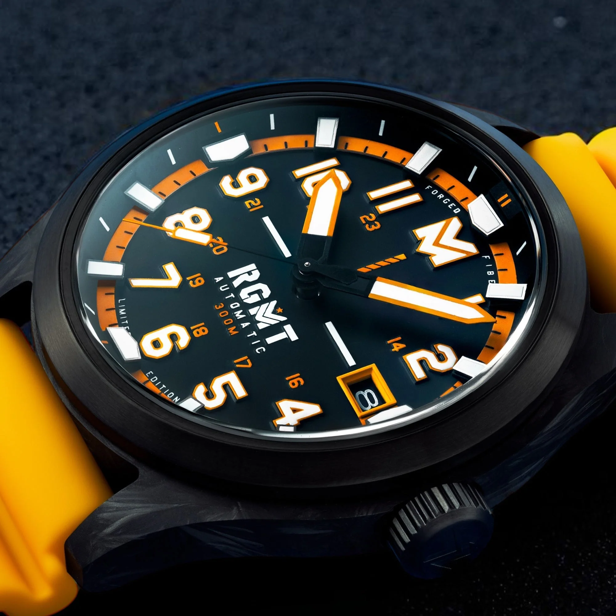 Defender Automatic Limited Edition Black / Silicone | Black Dial - Image 3