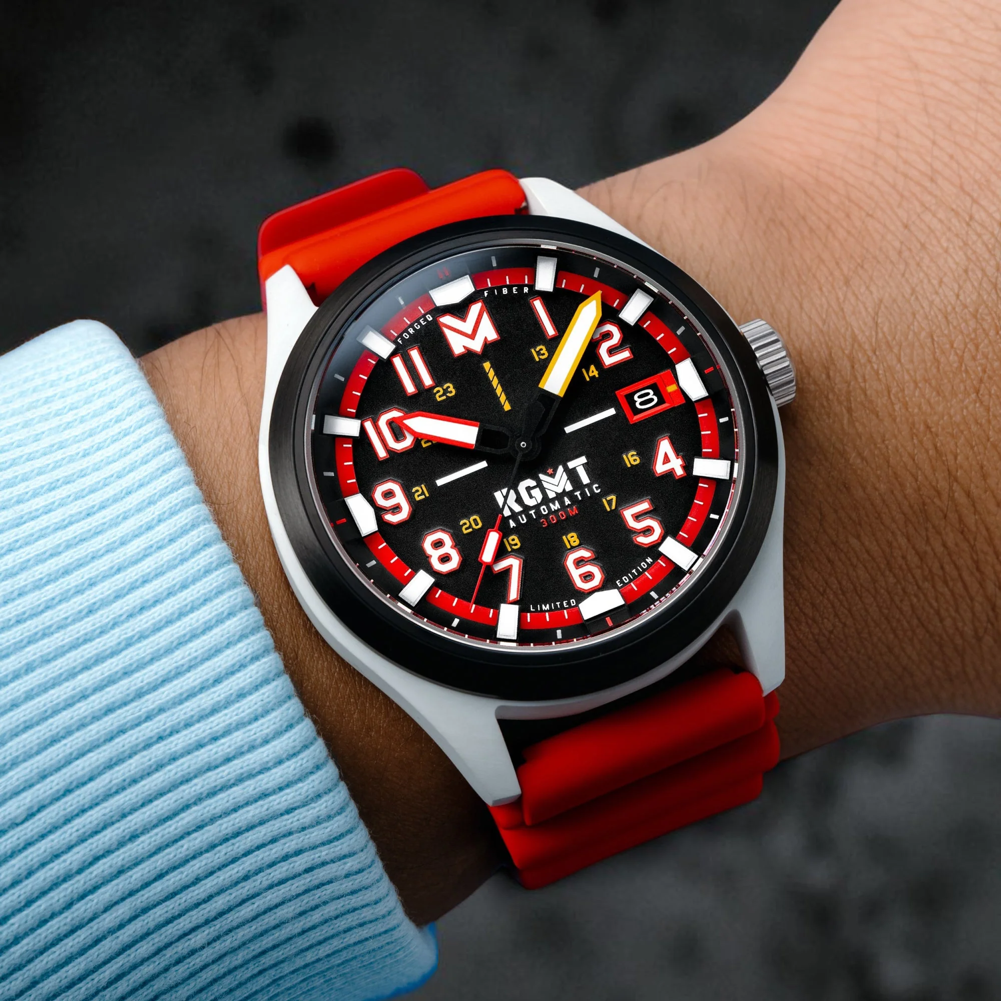 Defender Automatic Limited Edition Black / Silicone | Black Dial - Image 2