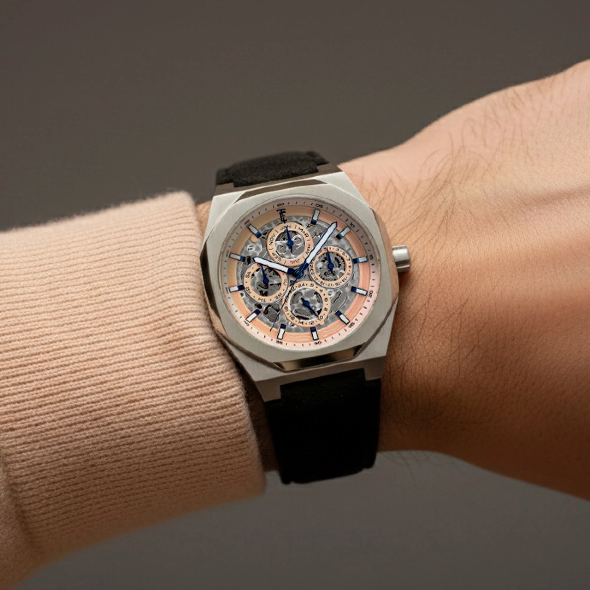 Discovery Drake Triple Calendar Skeleton Automatic Pink / Genuine Leather | Pink Dial - Image 2