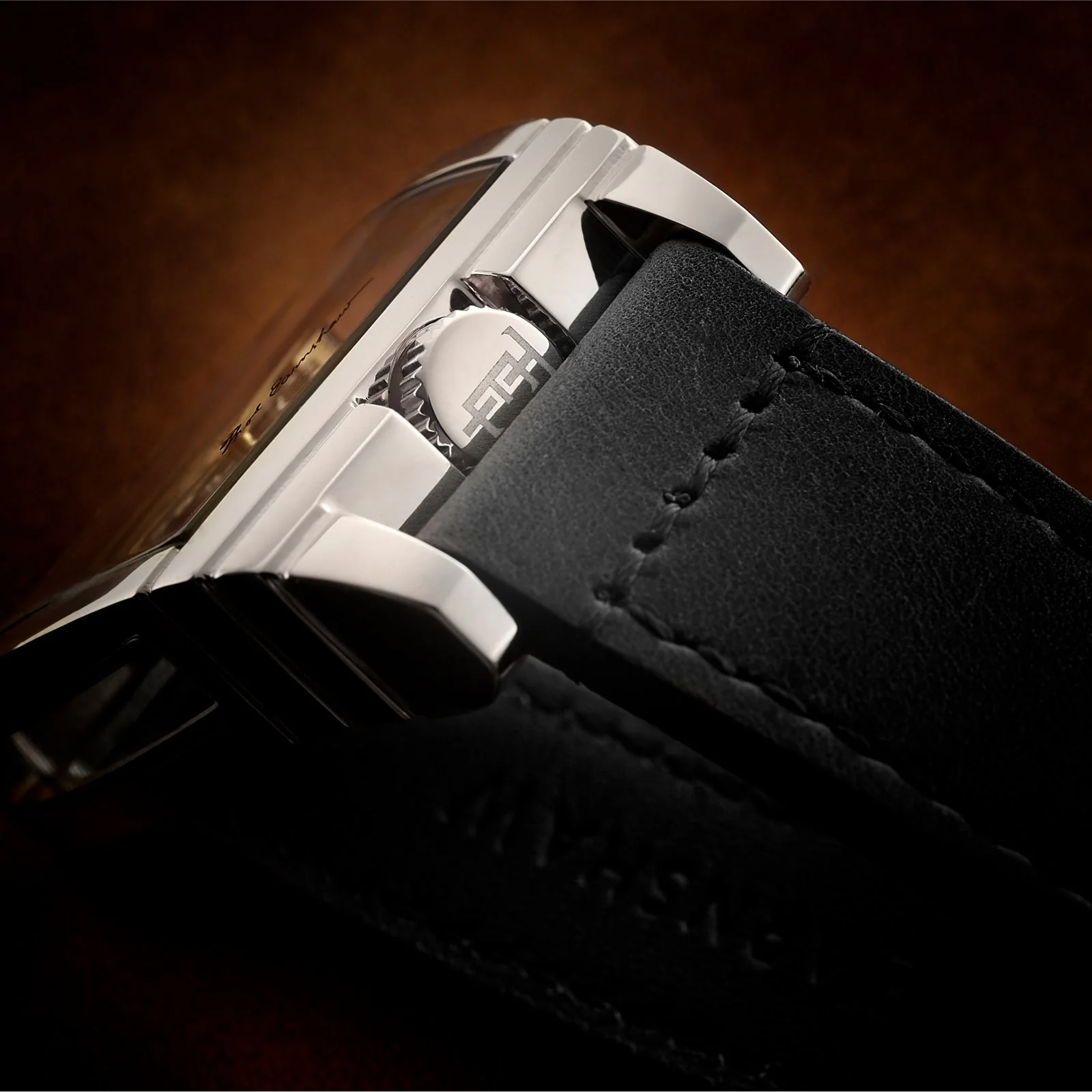 Discovery Wolver Bridge Mechanical Black & Silver / Genuine Leather | Transparent Dial - Image 4