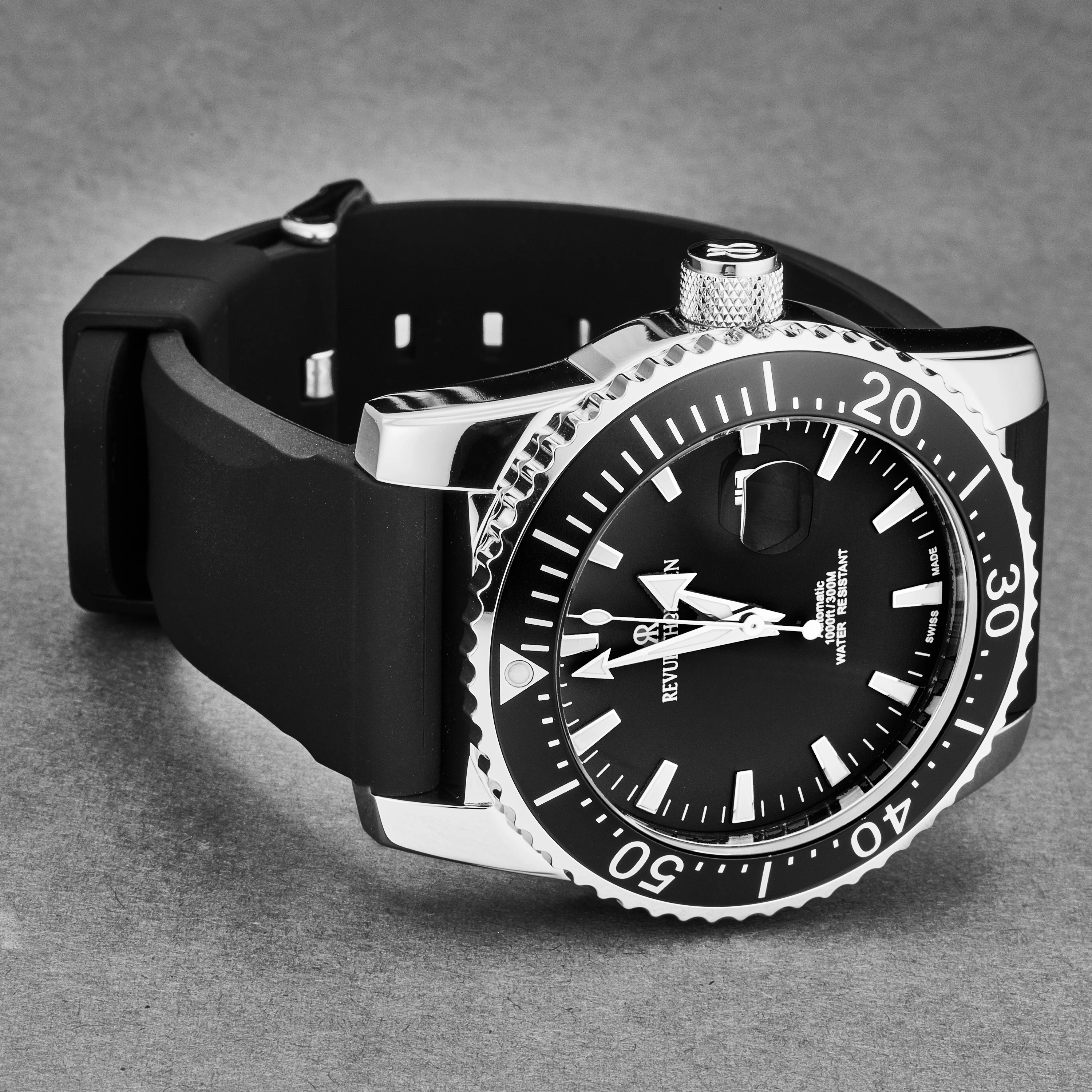 Diver 17030.2537 / Black | Black Dial - Image 3