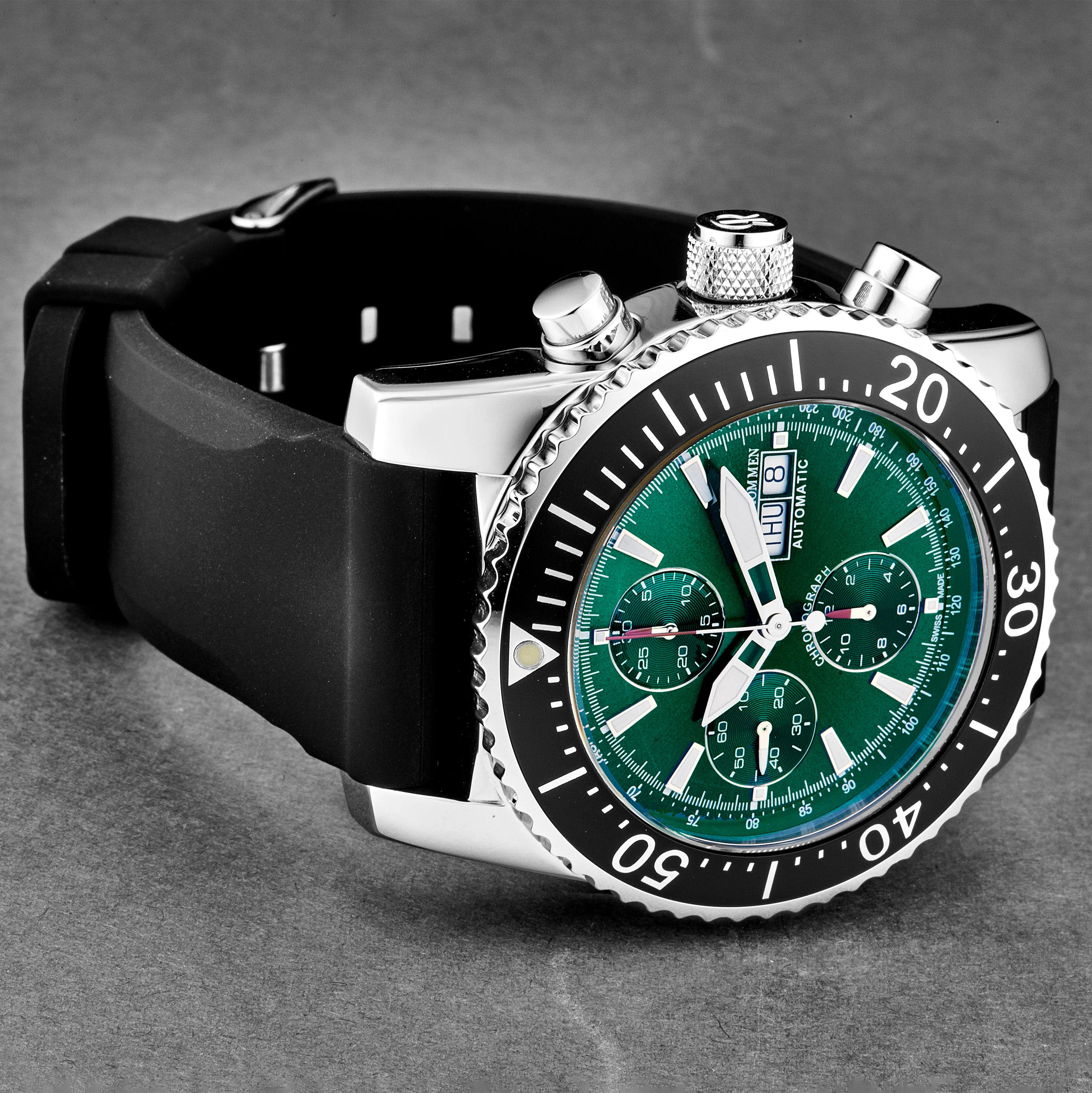 Diver 17030.6522 / Green | Green Dial - Image 2