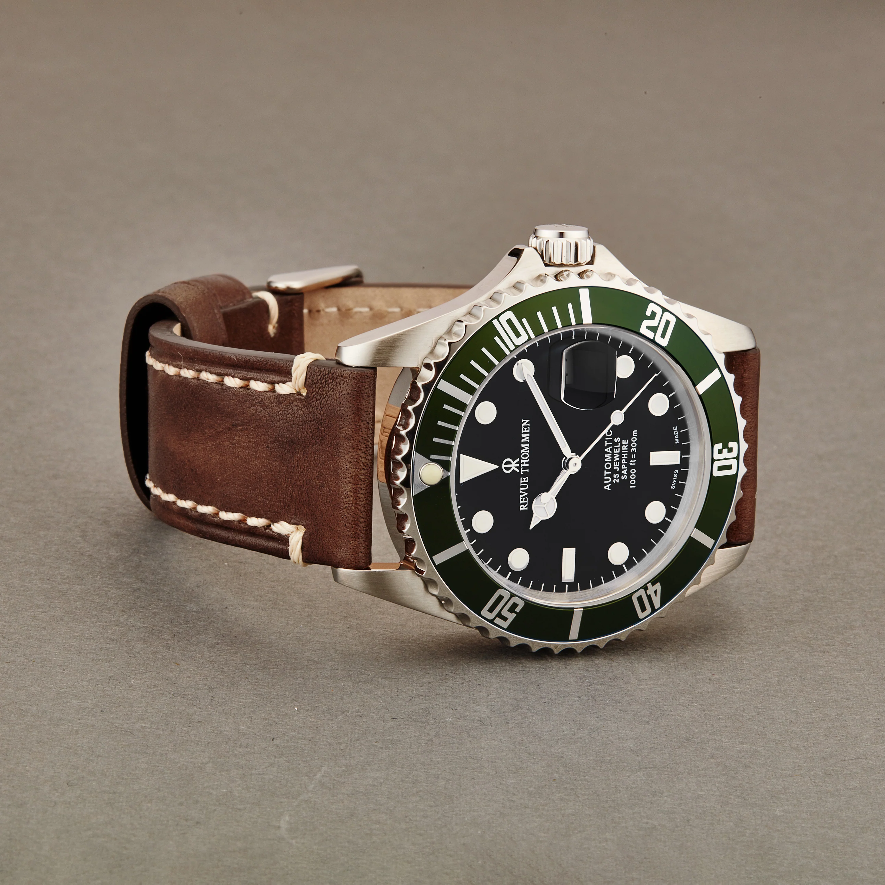 Diver 17571.2534 / Black | Black Dial - Image 2