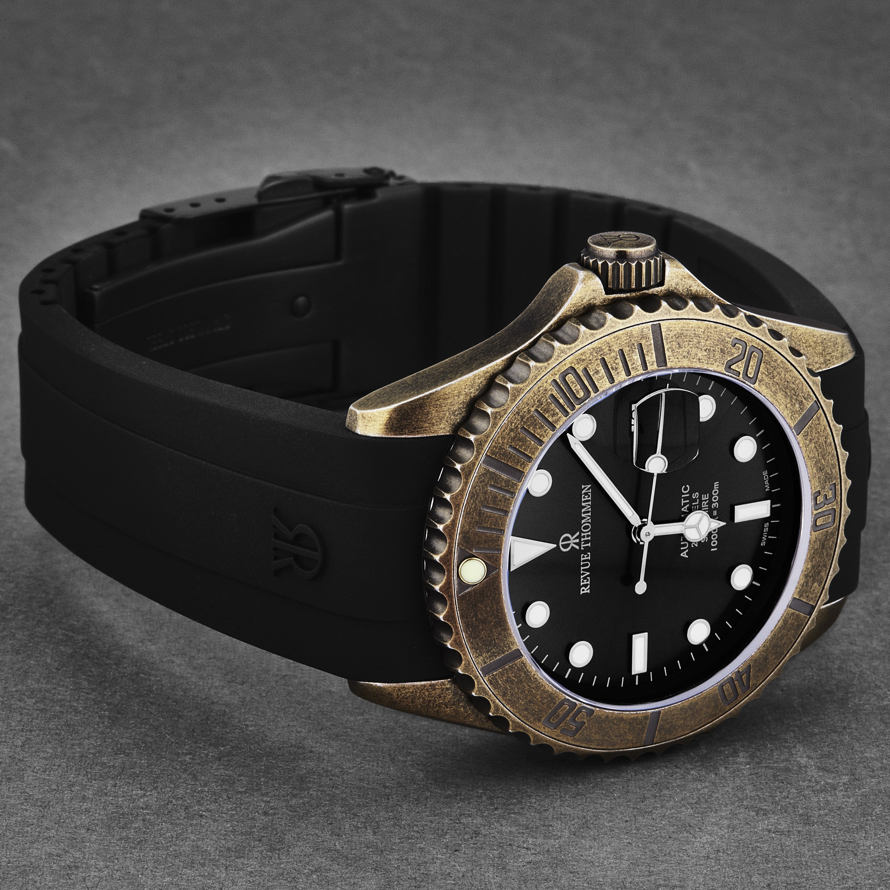 Diver 17571.2887 / Black | Black Dial - Image 2