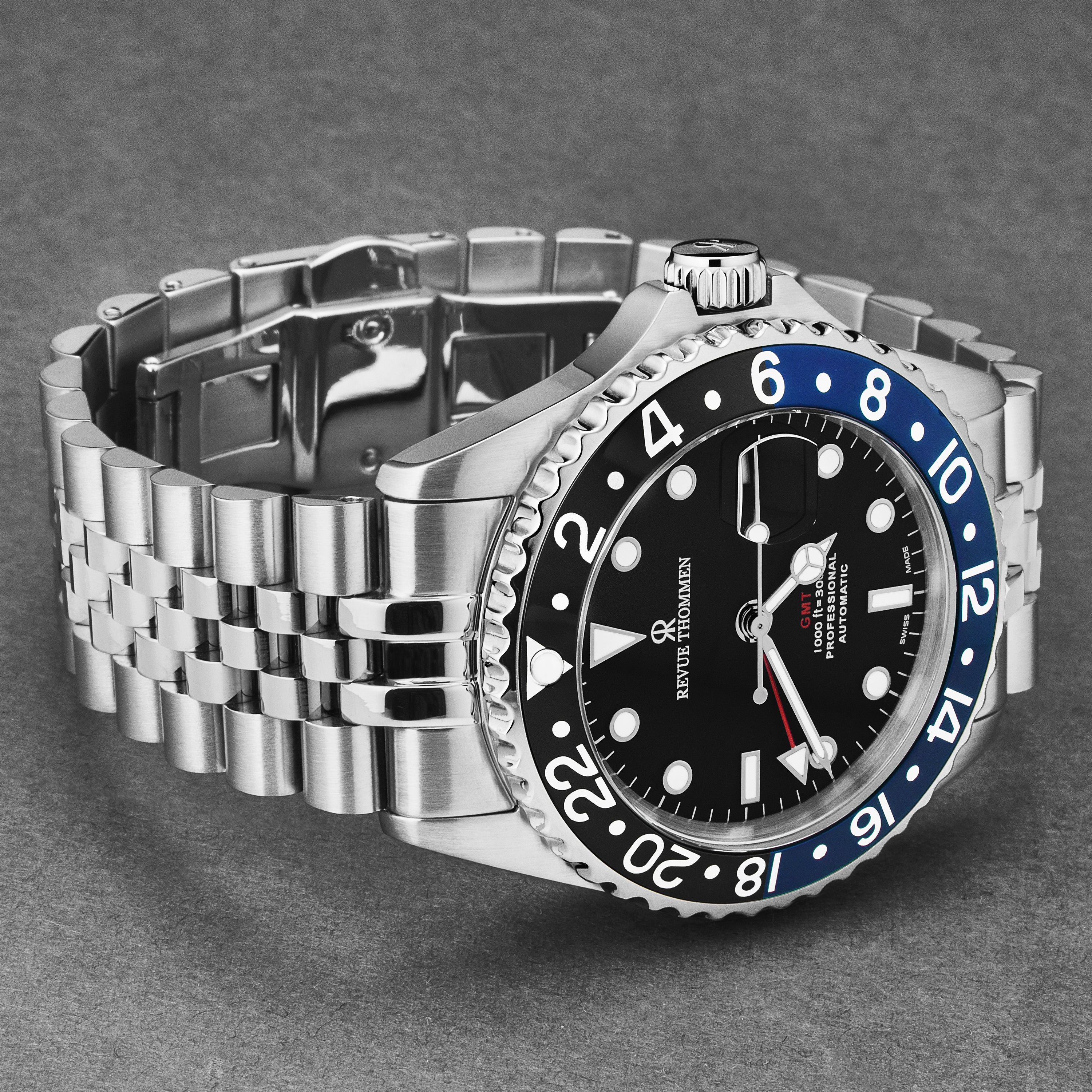 Diver 17572.2233 / Black | Black Dial - Image 2