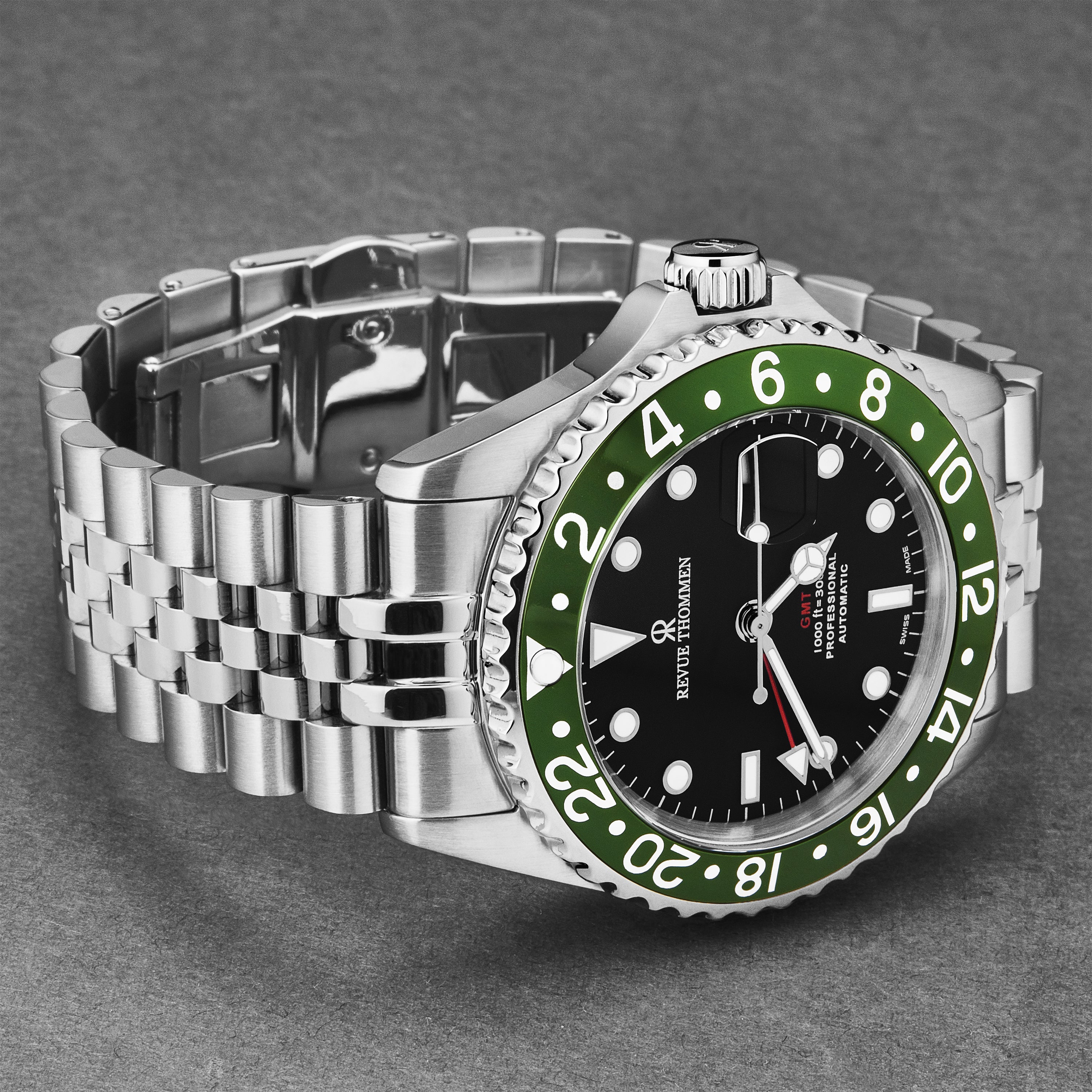 Diver 17572.2234 / Black | Black Dial - Image 2