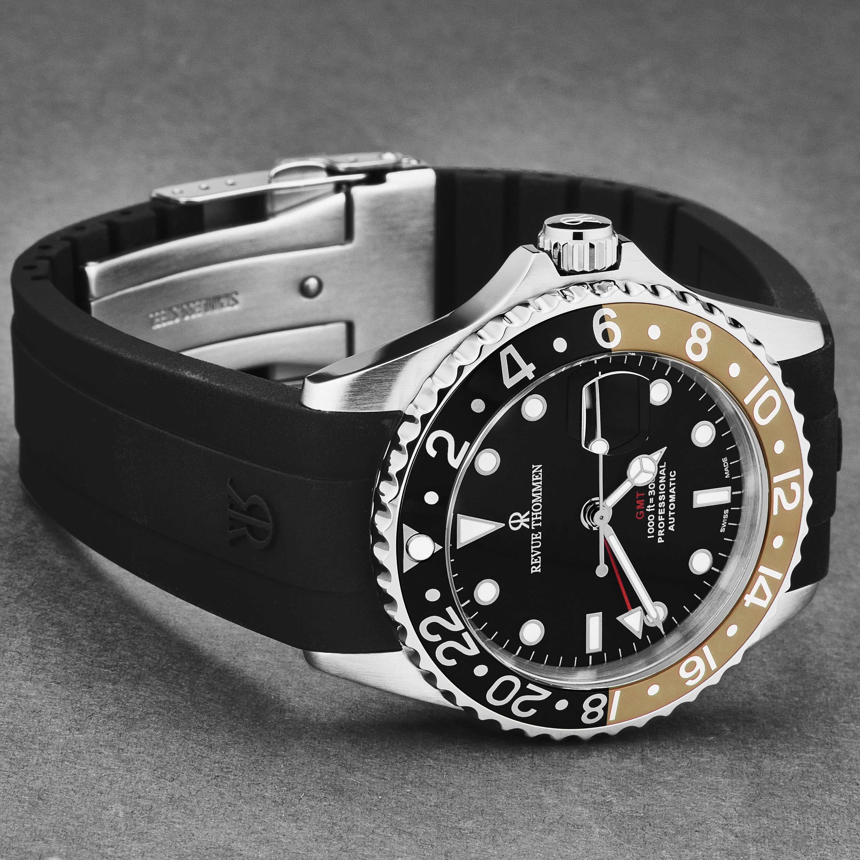 Diver 17572.2832 / Black | Black Dial - Image 2