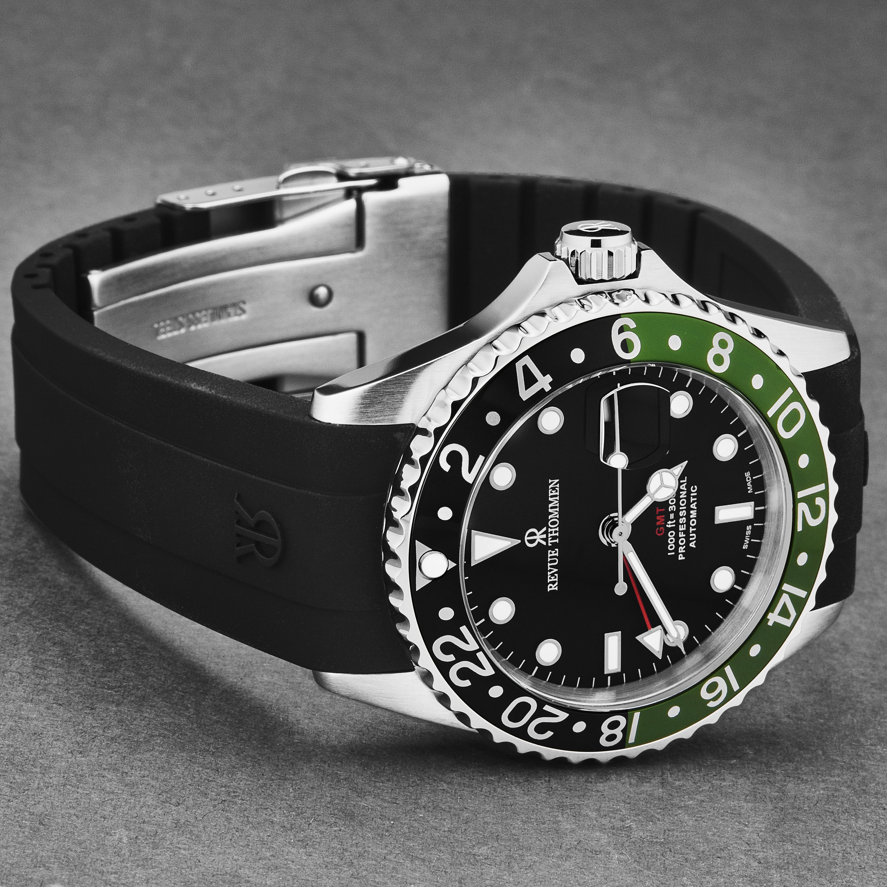 Diver 17572.2838 / Black | Black Dial - Image 2