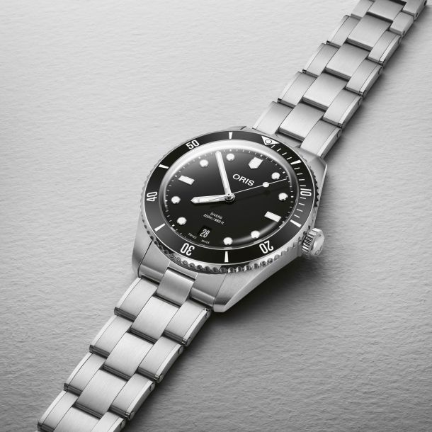 Divers Date 39mm | Black Dial - Image 3