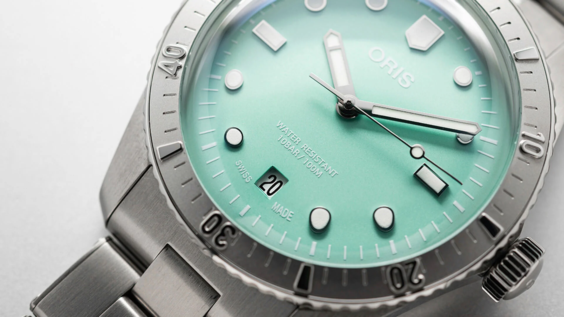 DIVERS SIXTY-FIVE Green | Green Dial - Image 2