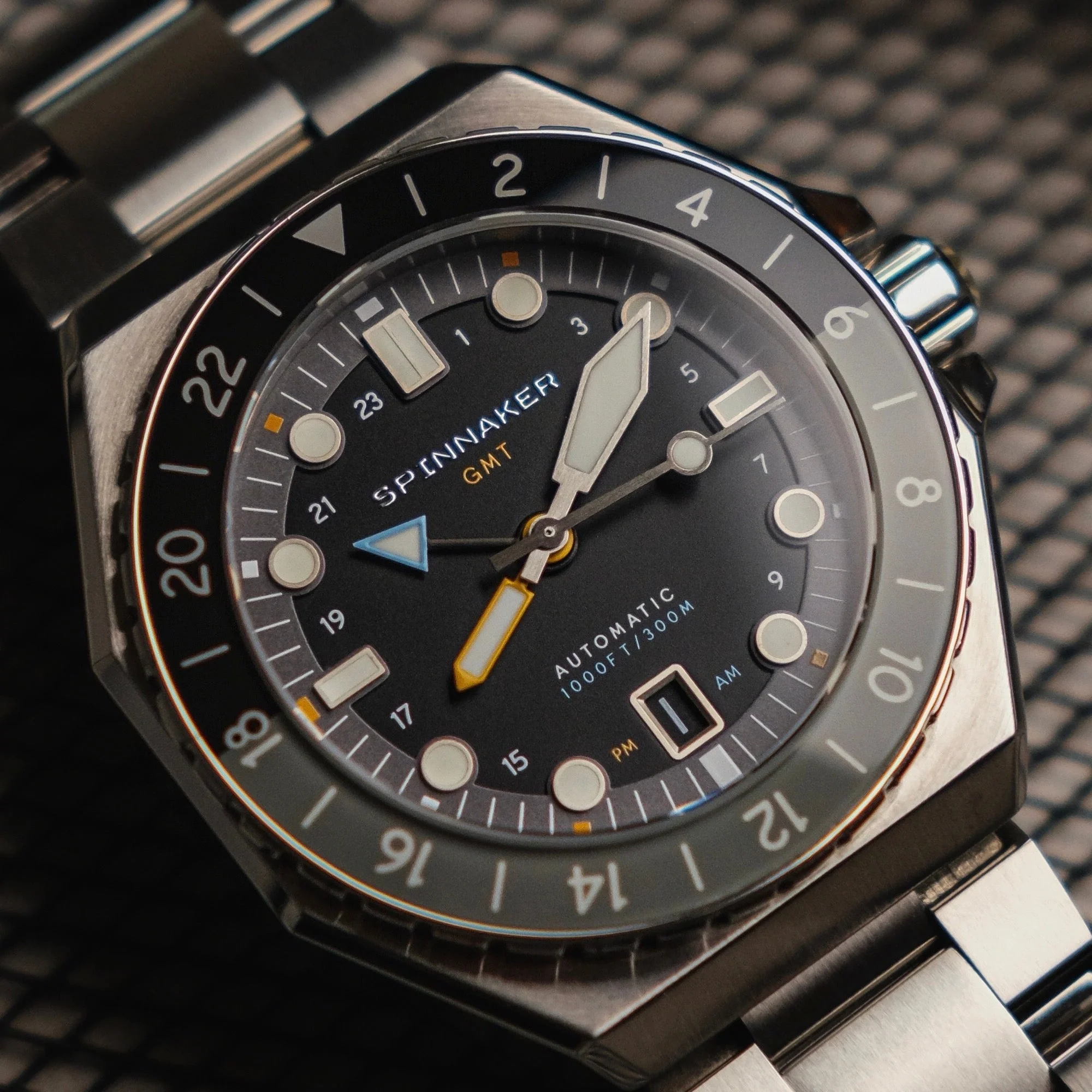 Dumas GMT Automatic Black/Stainless Steel | Black Dial - Image 6