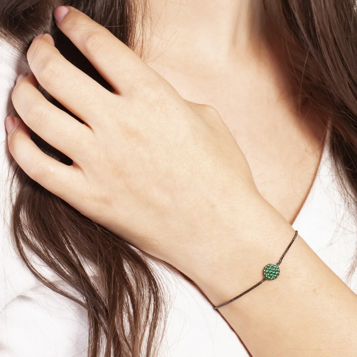 Elegant Confetti Women's 18K Black Gold Plated Green CZ Simulated Diamond Circle Adjustable Bolo Bracelet 18k Black Gold - Image 2