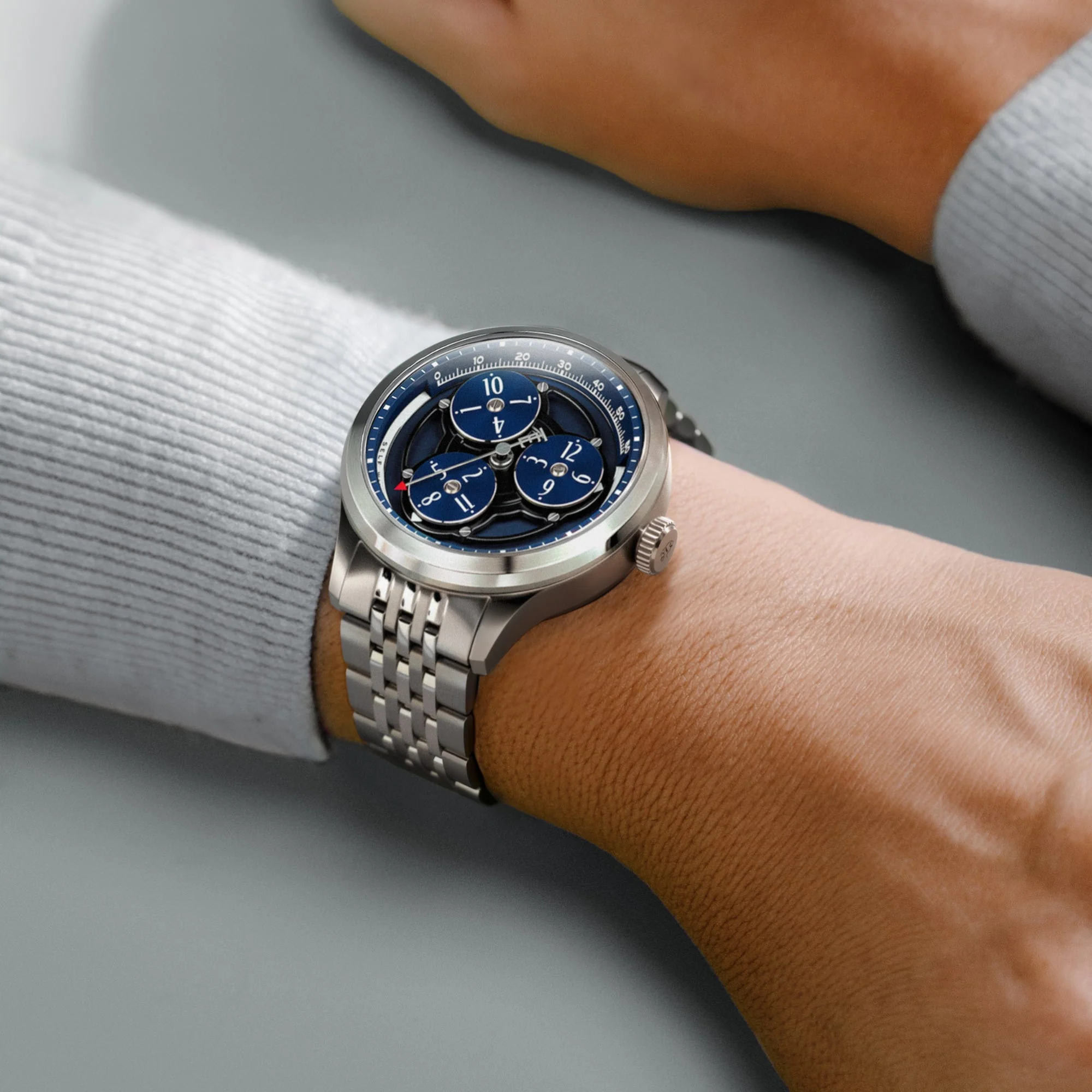 Engineer Hexham Trisect Automatic Limited Edition Blue / Stainless Steel | Blue Dial - Image 2