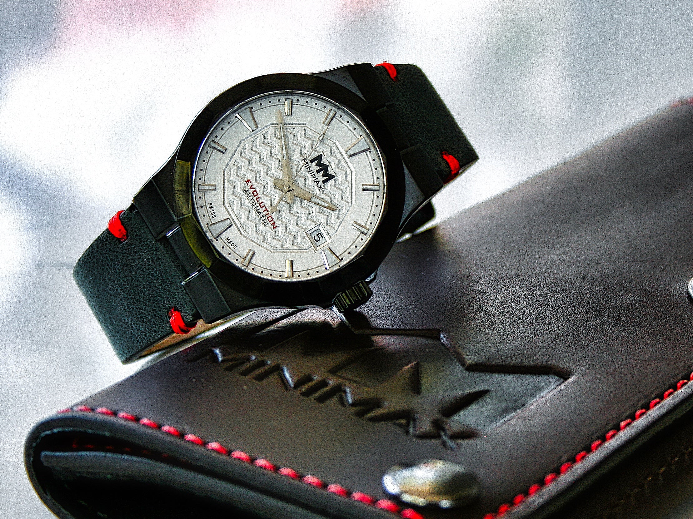Evolution | White Dial - Image 6