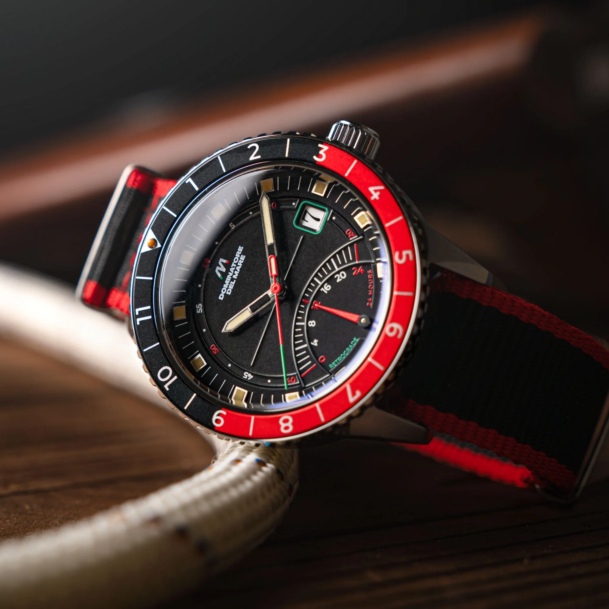Fano Retrograde Black / Nylon Strap | Black Dial - Image 2