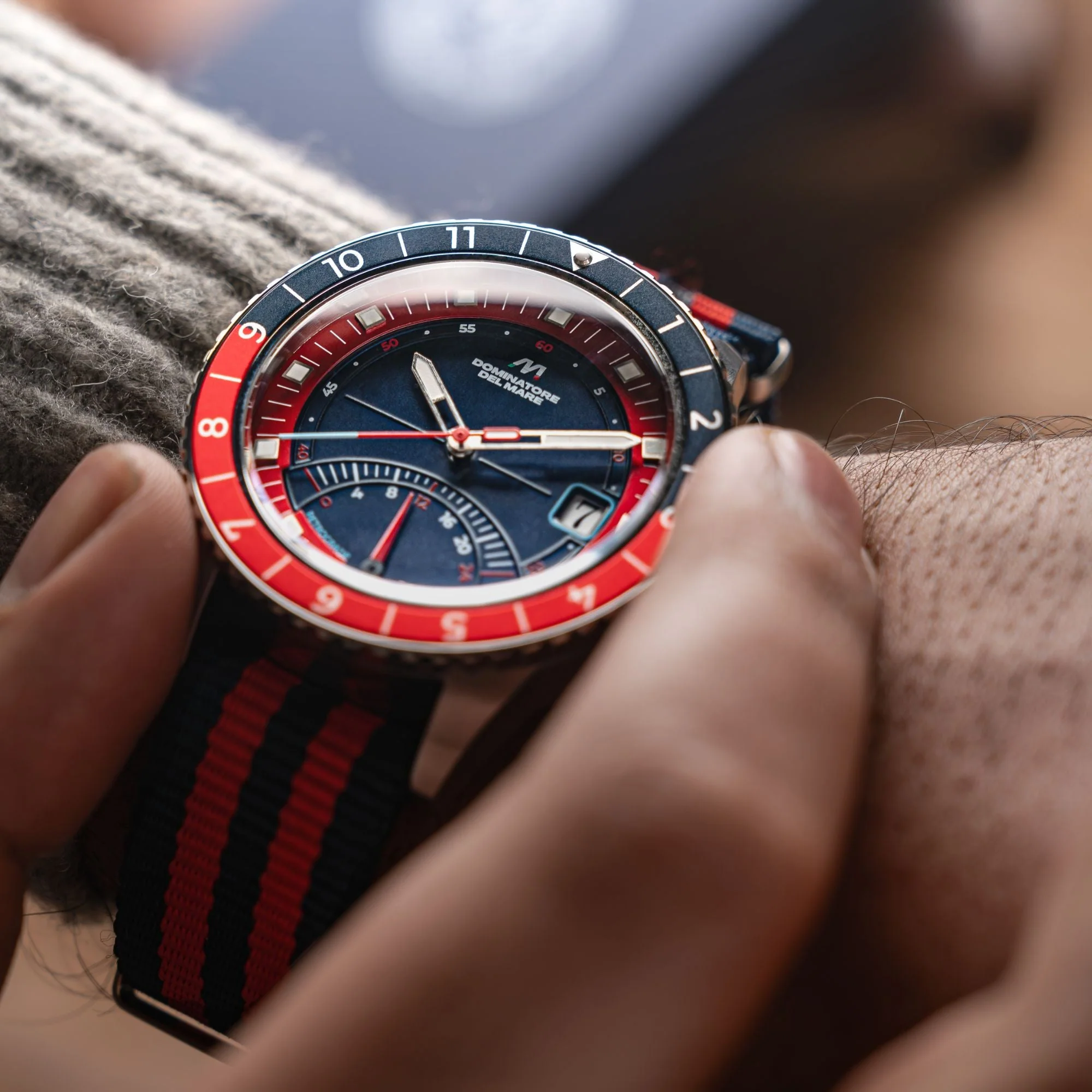 Fano Retrograde Blue / Nylon Strap | Blue Dial - Image 3