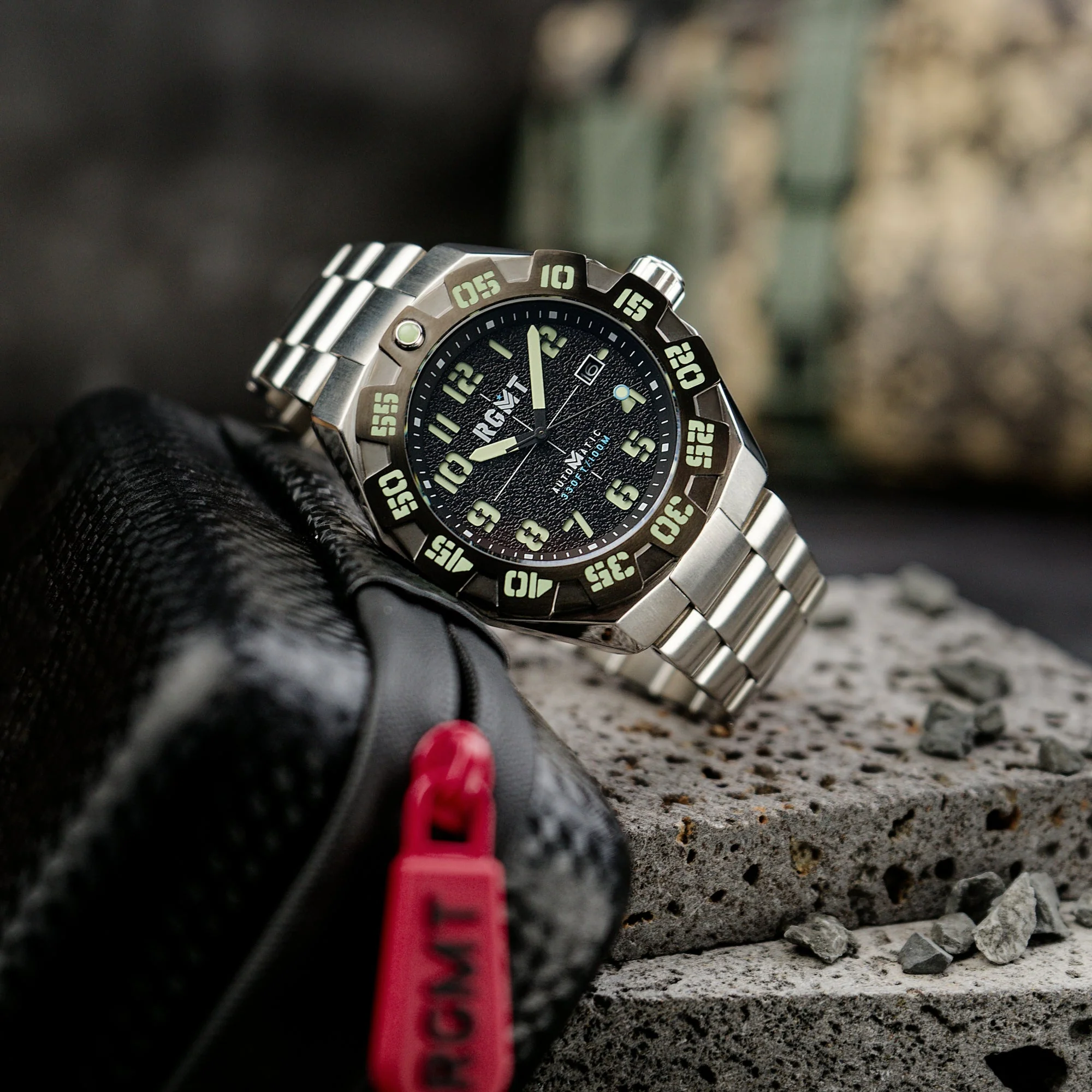 FIELD MASTER AUTOMATIC BLACK / STAINLESS STEEL Black Dial - Image 4
