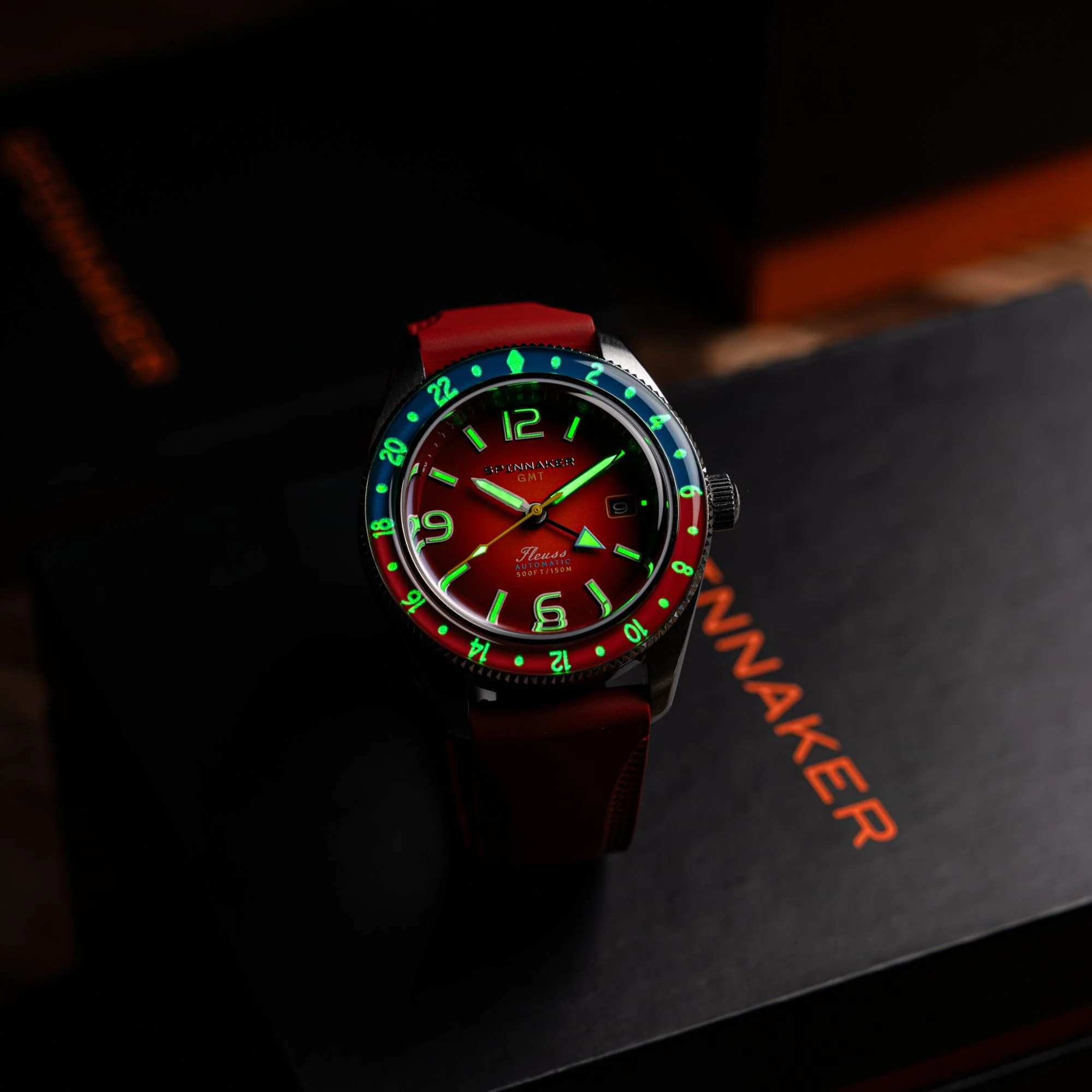 Fleuss GMT Automatic Red/Stainless Steel | Red Dial - Image 3
