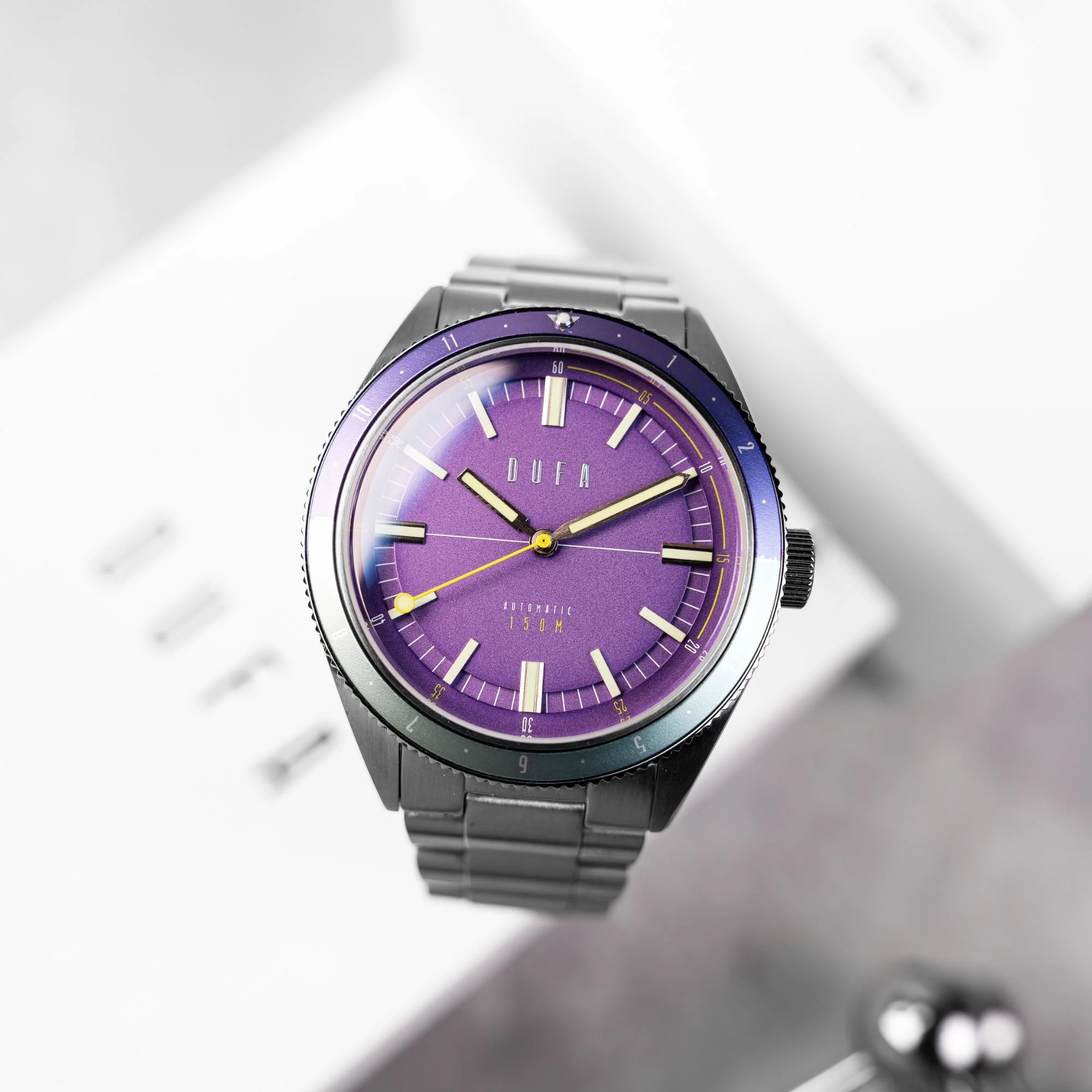 FREITAUCHER AUTOMATIC Dull Violet | Purple Dial - Image 3